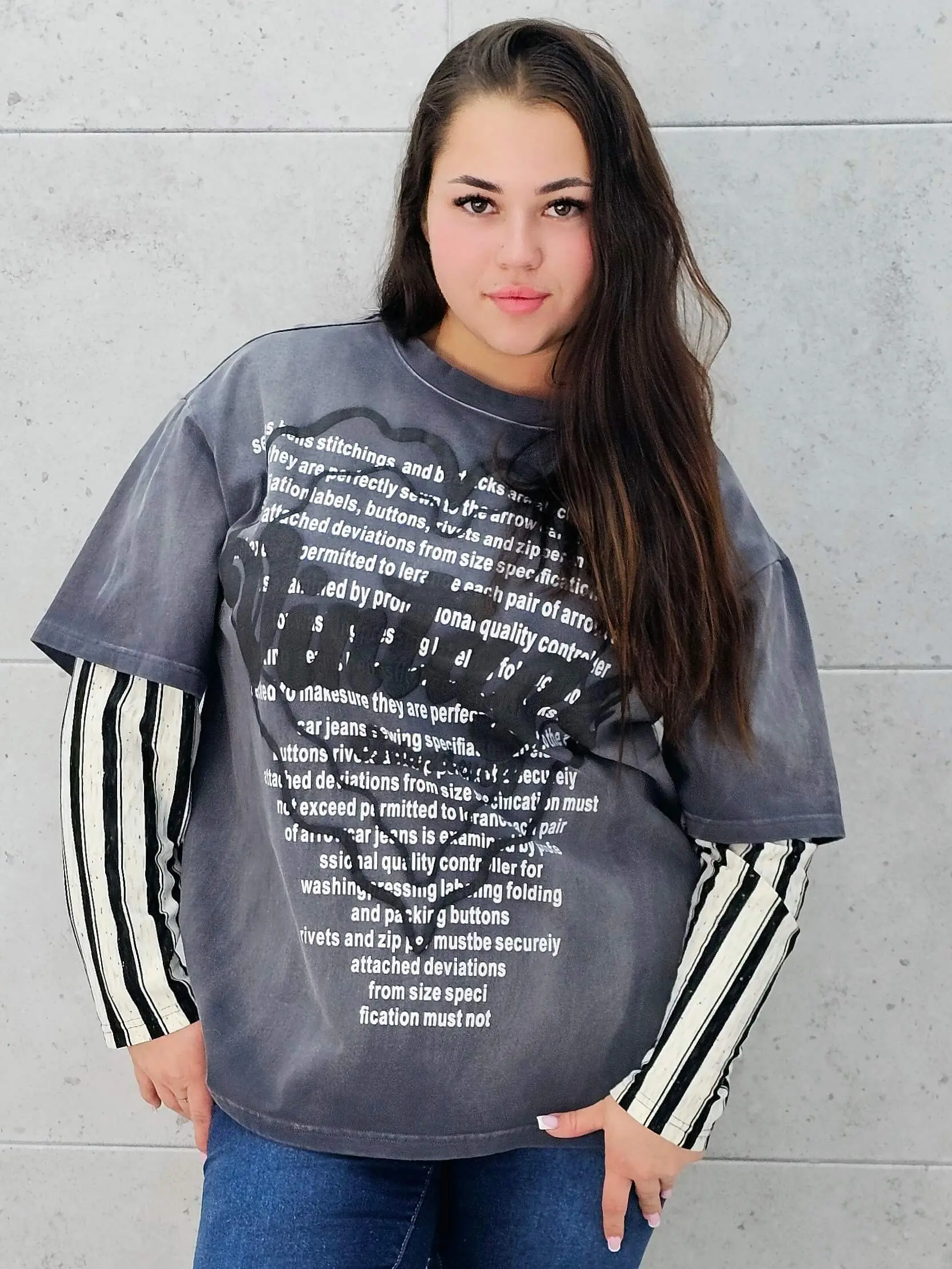 Bluza plus size w casualowym stylu – modna odzież XXL dla kobiet - Image 3