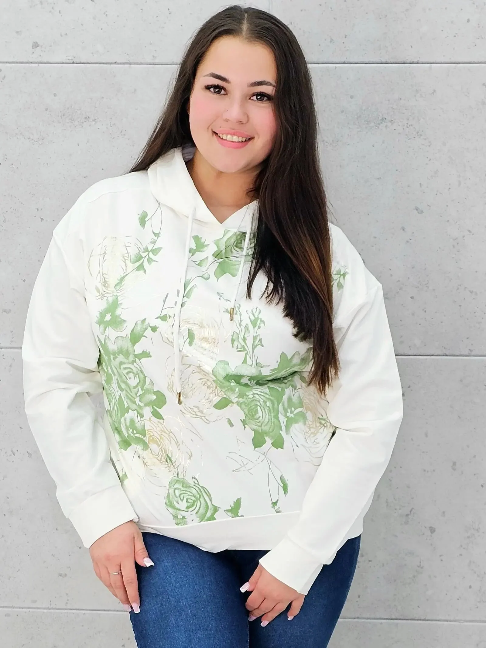 Bluza Plus Size StylowaXL – Romantyczny Kwiatowy Styl i Komfort XXL - Image 22