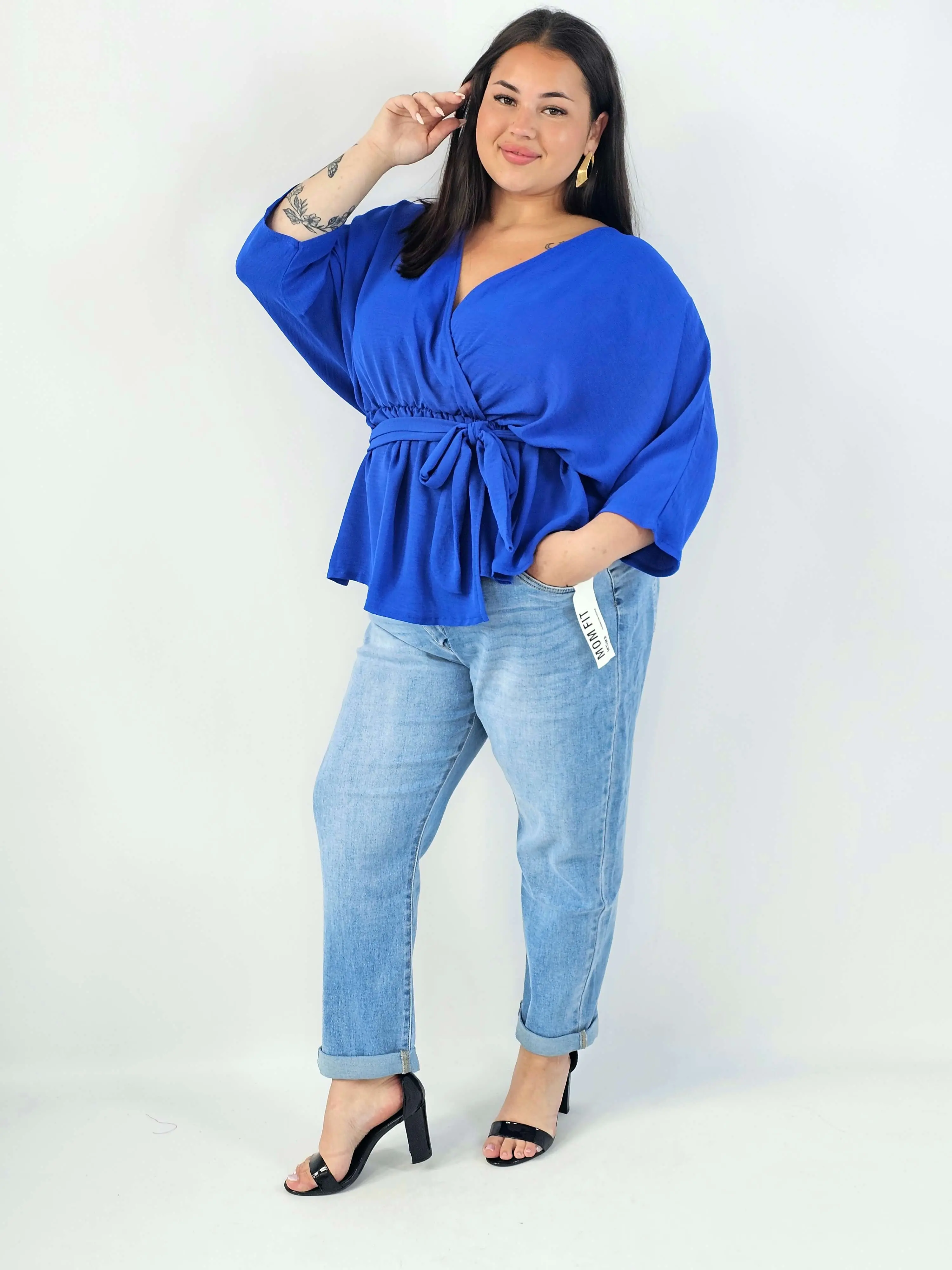 Bluzka damska plus size elagancka XXL z wiązaniem - Image 10