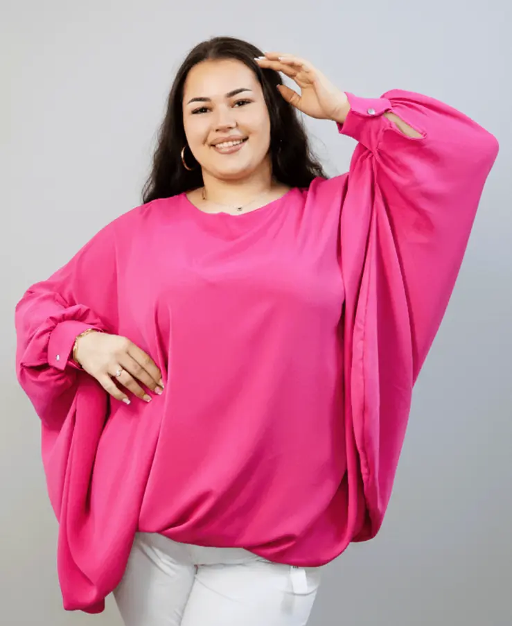 Bluzka oversize plus size – efektowna bluzka XXL o luźnym kroju