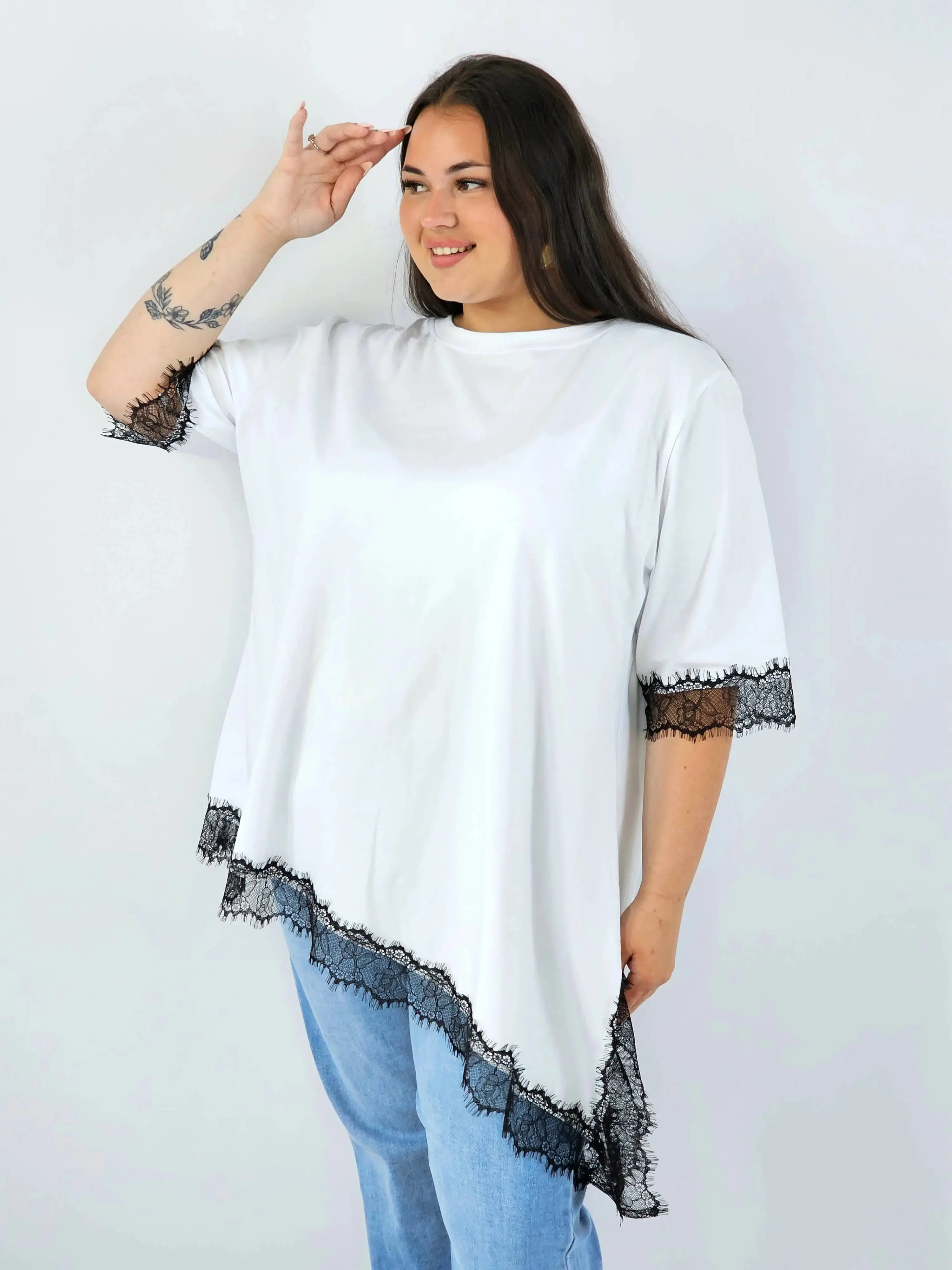 Bluzka  plus size asymetryczna XXL z koronką - Image 10