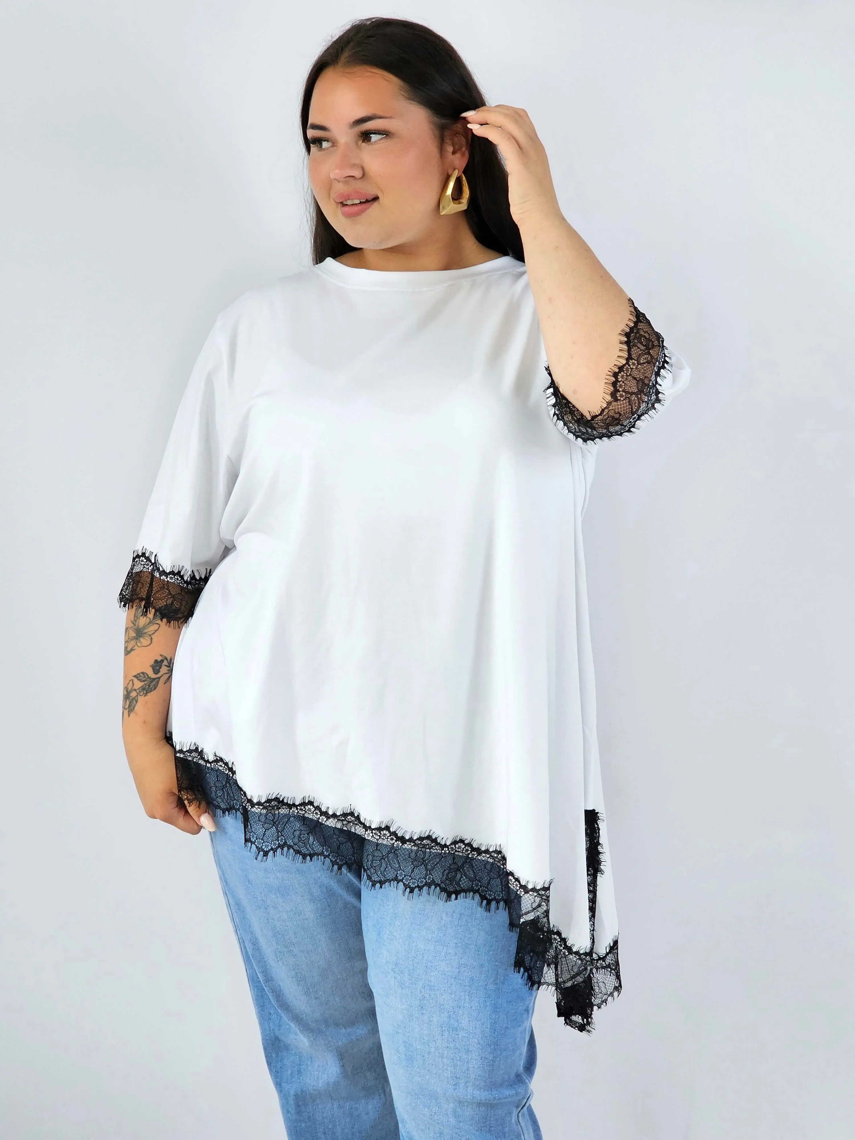 Bluzka  plus size asymetryczna XXL z koronką - Image 3