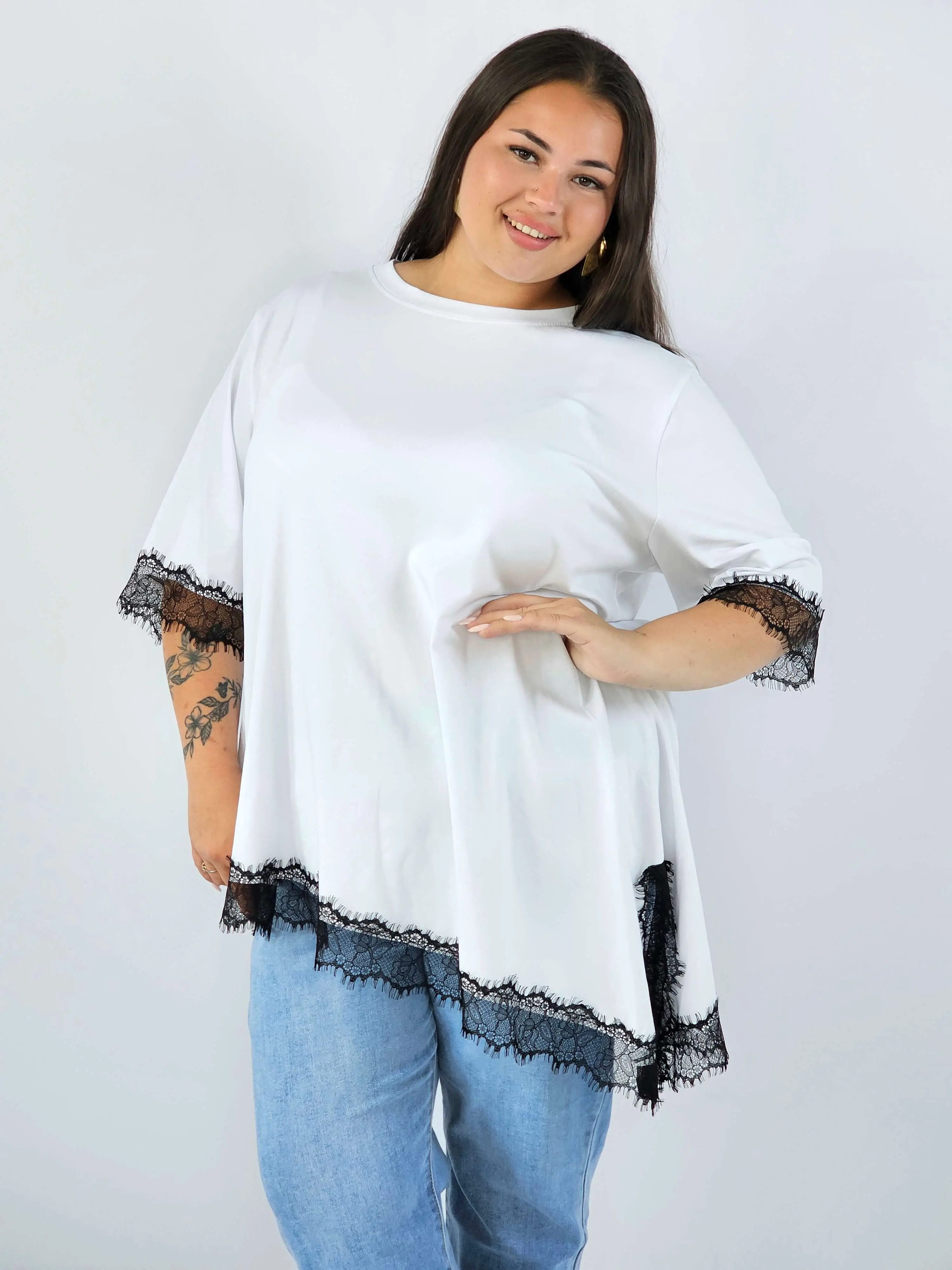 Bluzka  plus size asymetryczna XXL z koronką - Image 5