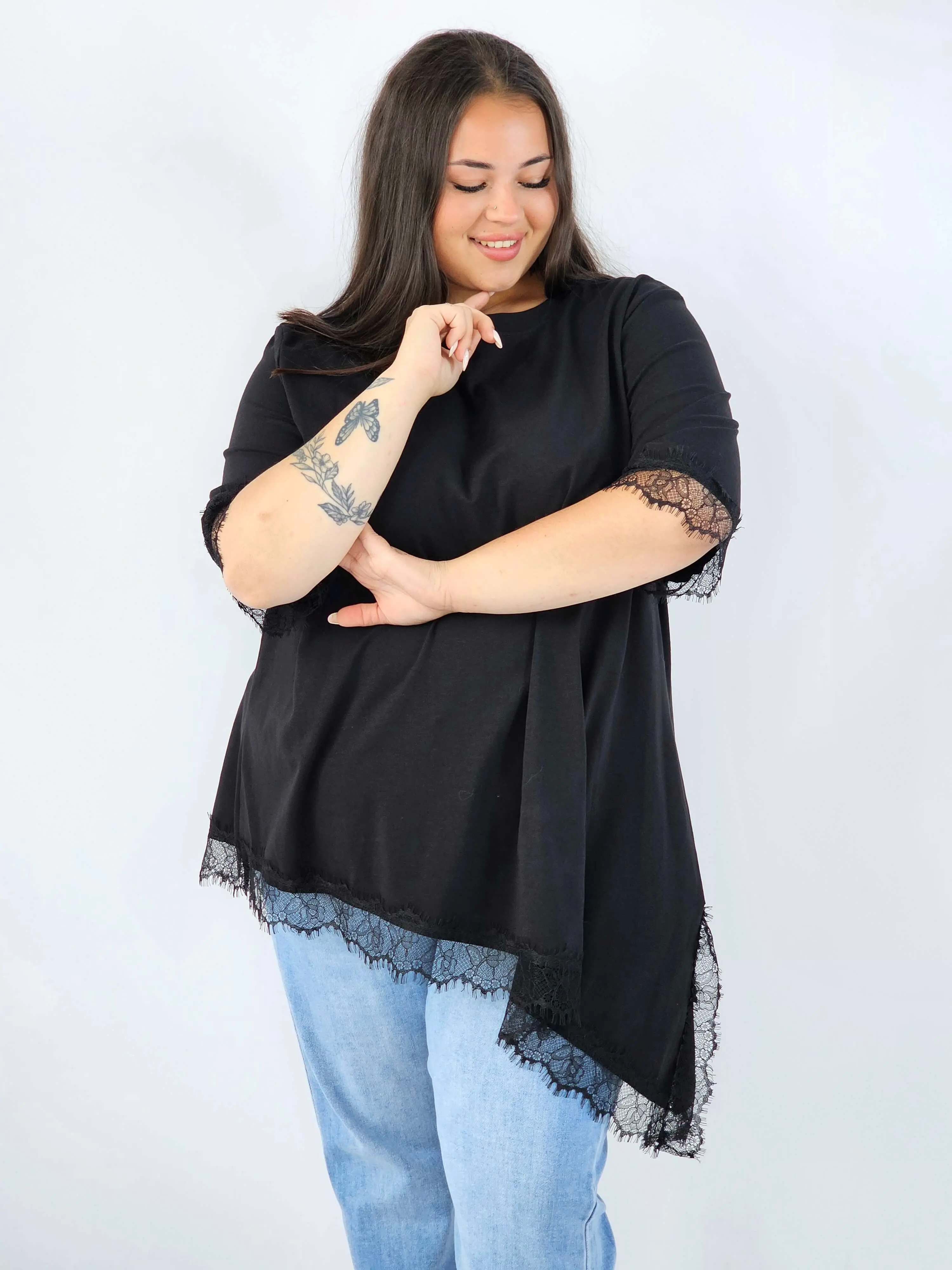 Bluzka  plus size asymetryczna XXL z koronką - Image 9