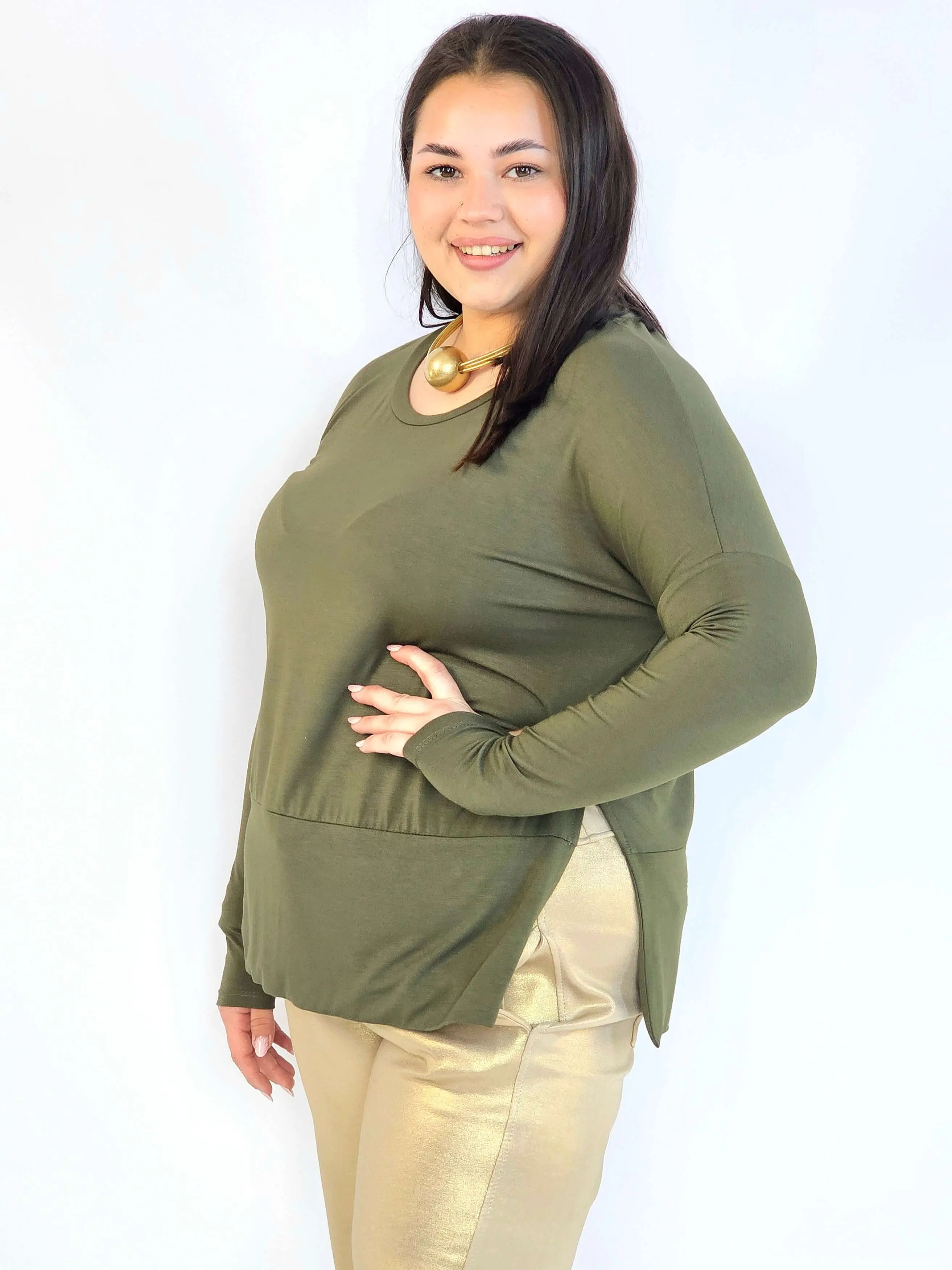 Bluzka plus size basic – gładka bluzka damska XXL z długim rękawem - Image 7