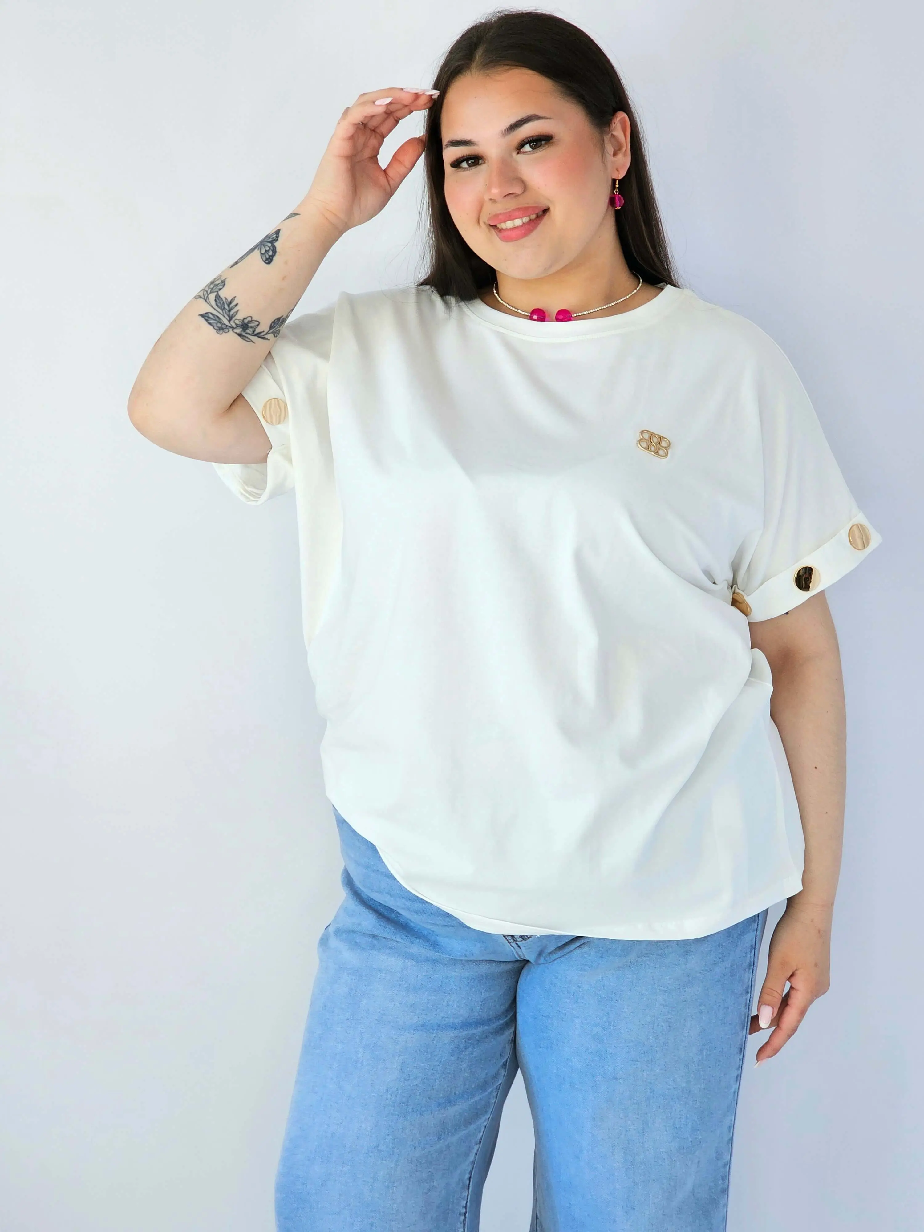 Bluzka Plus Size Luźna Z Krótkim Rękawem I Ozdobnymi Detalami - Image 12