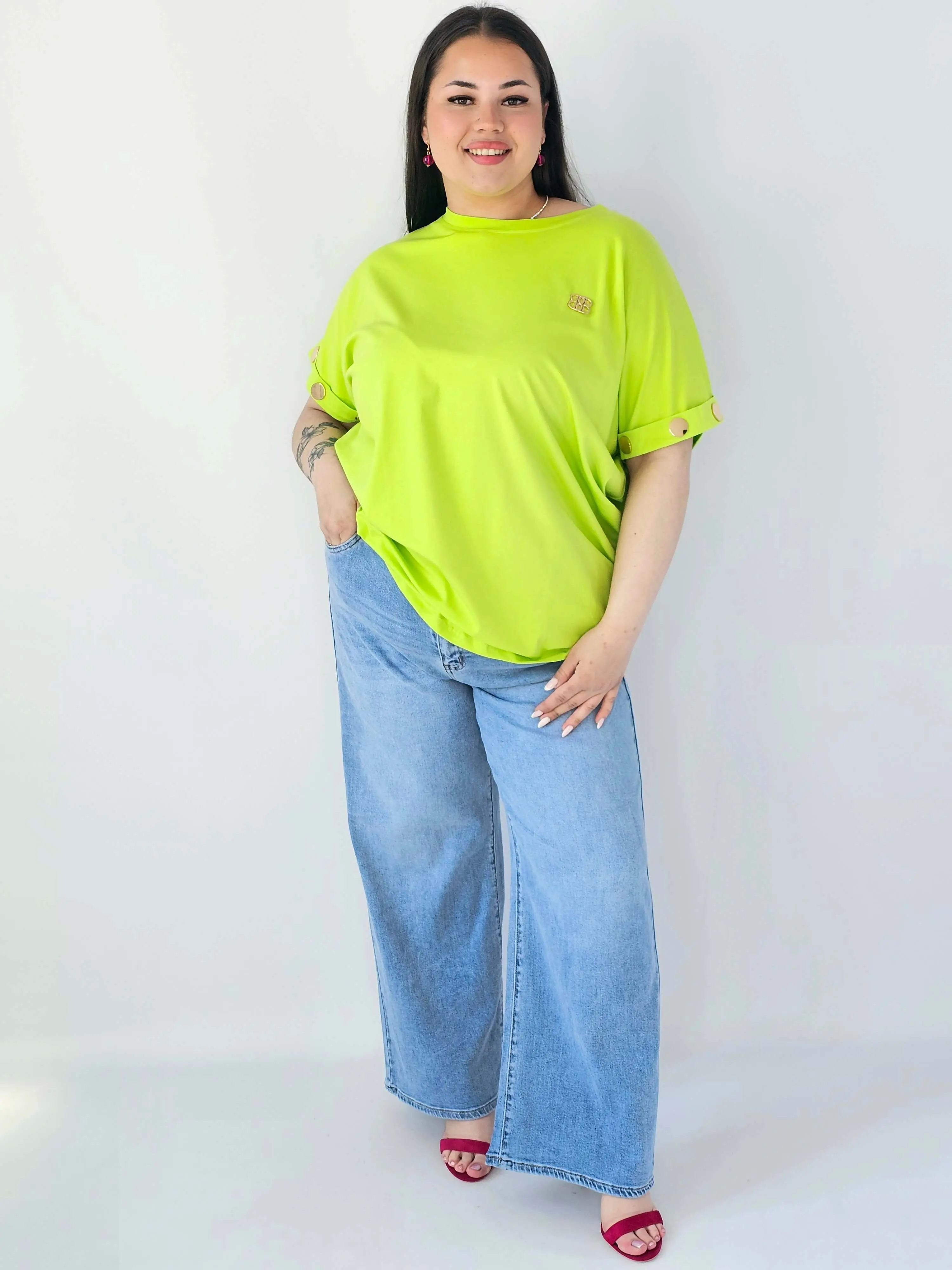 Bluzka Plus Size Luźna Z Krótkim Rękawem I Ozdobnymi Detalami - Image 18