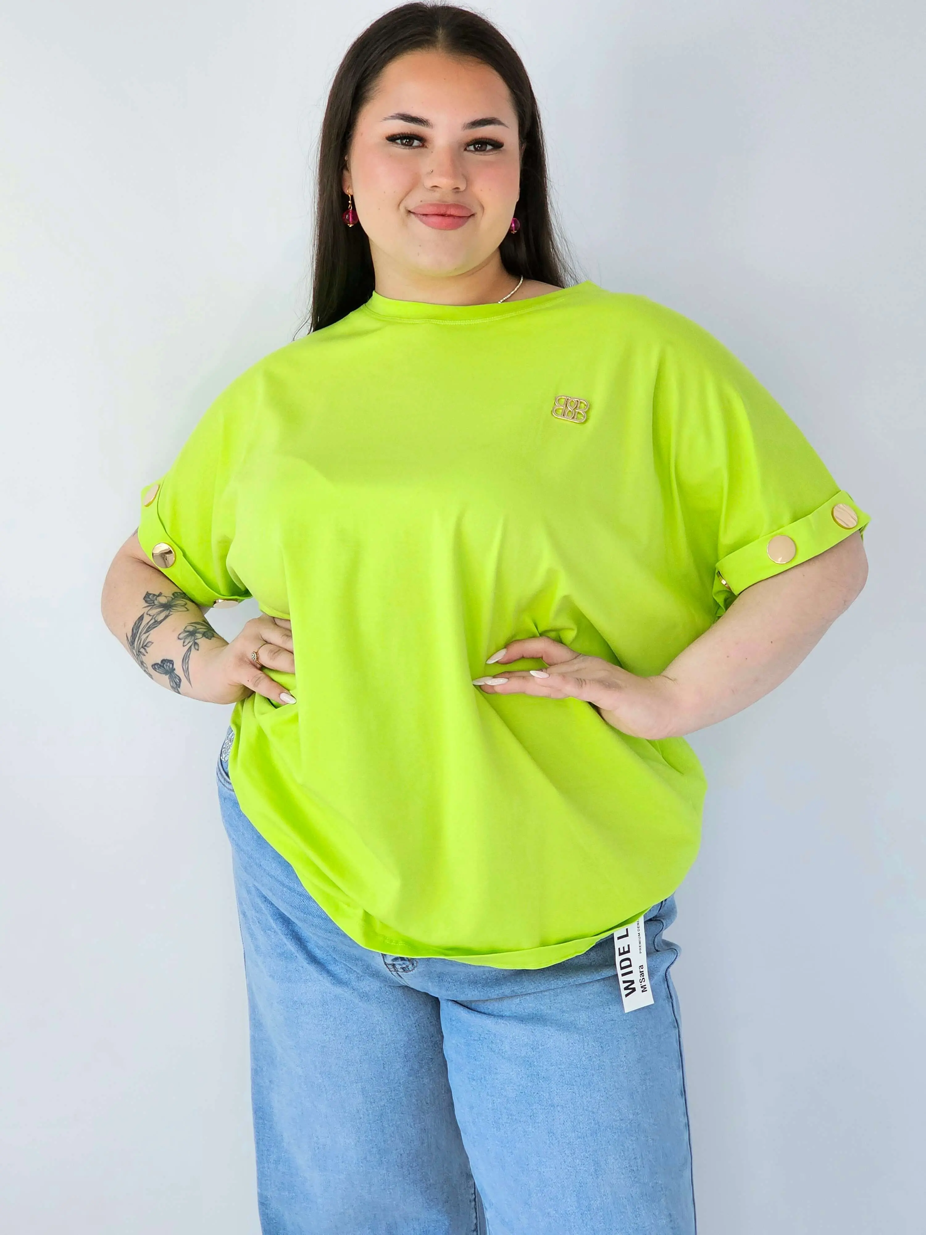 Bluzka Plus Size Luźna Z Krótkim Rękawem I Ozdobnymi Detalami - Image 19