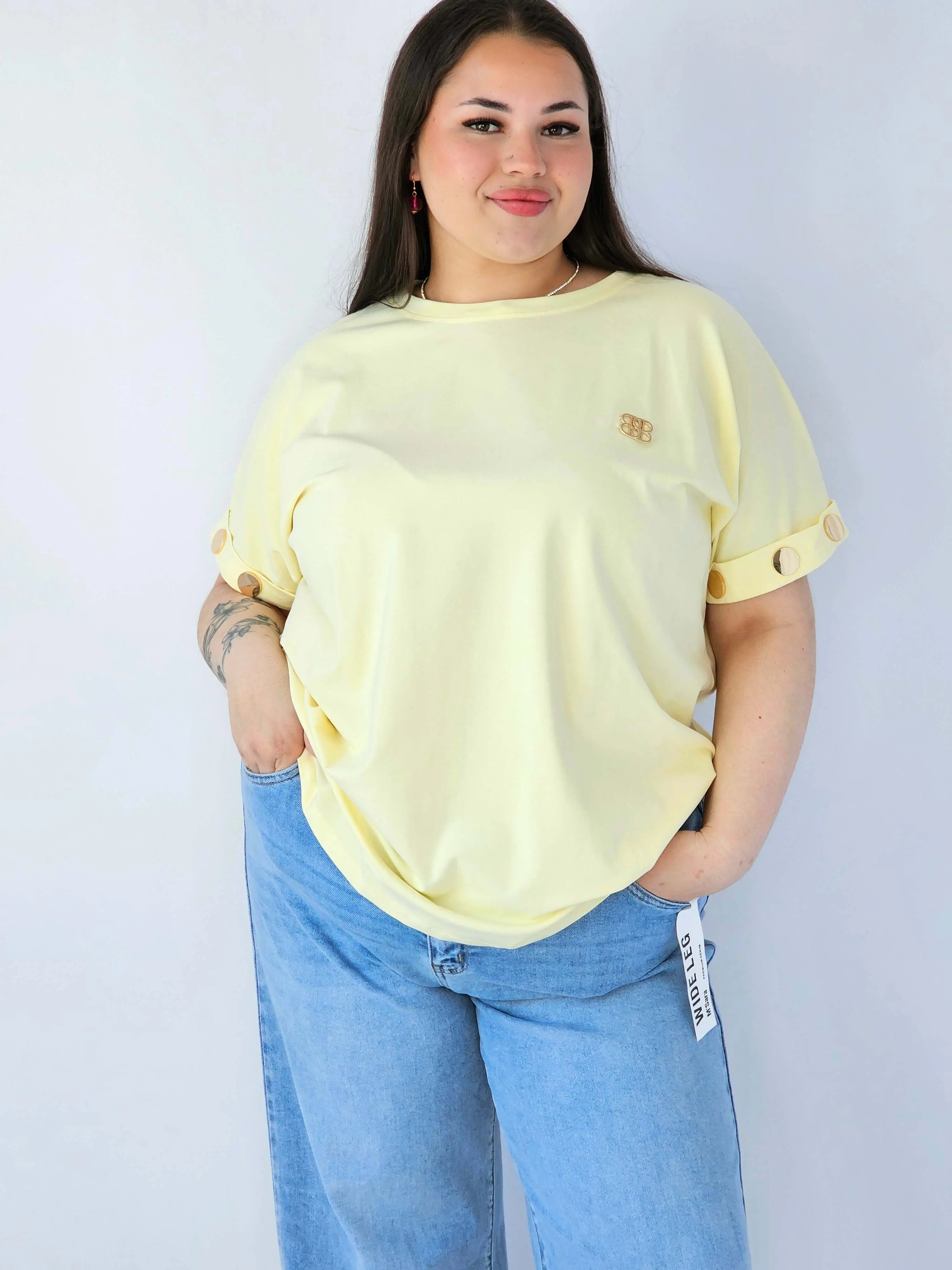 Bluzka Plus Size Luźna Z Krótkim Rękawem I Ozdobnymi Detalami - Image 28