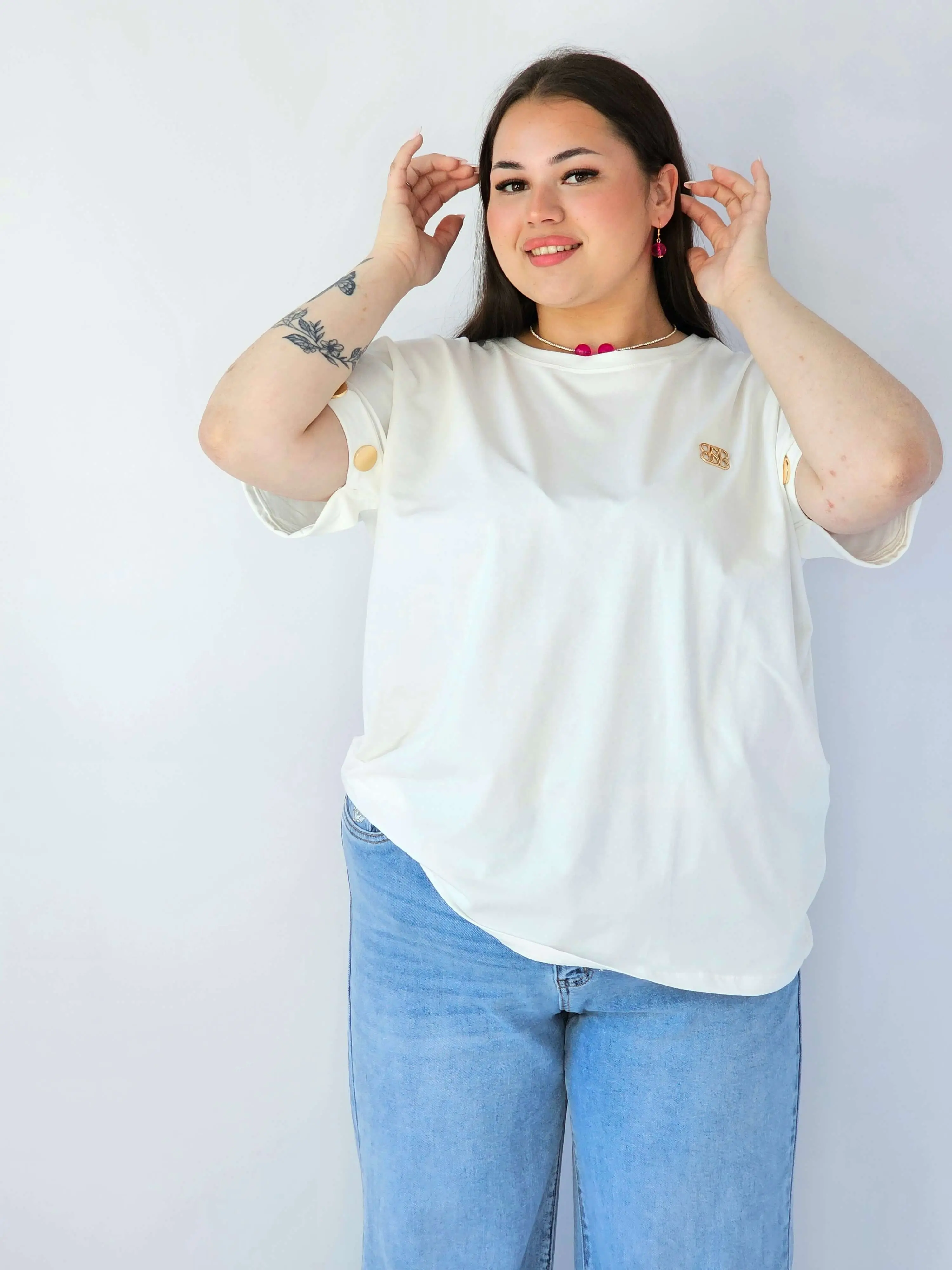 Bluzka Plus Size Luźna Z Krótkim Rękawem I Ozdobnymi Detalami - Image 35