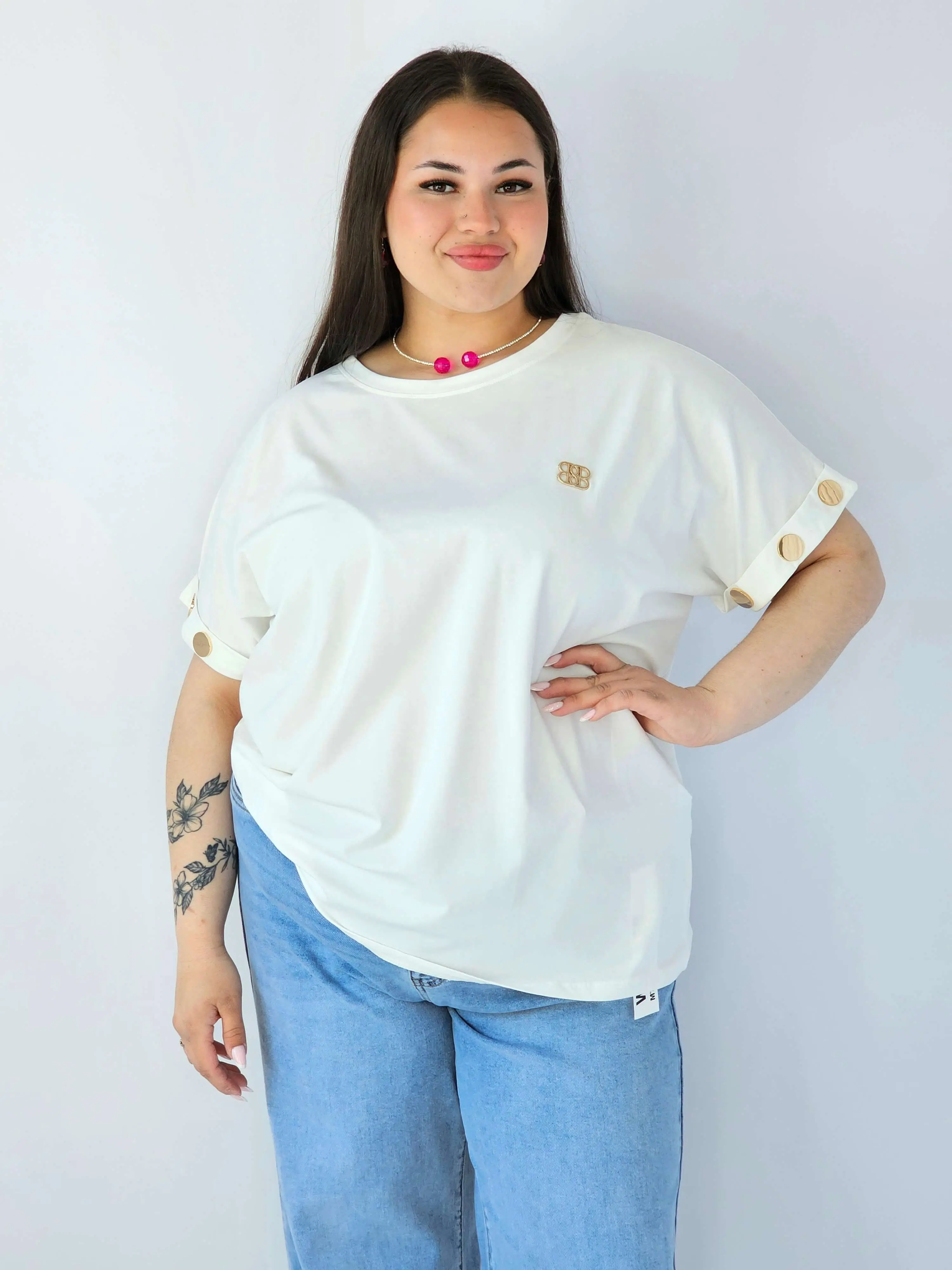 Bluzka Plus Size Luźna Z Krótkim Rękawem I Ozdobnymi Detalami - Image 5
