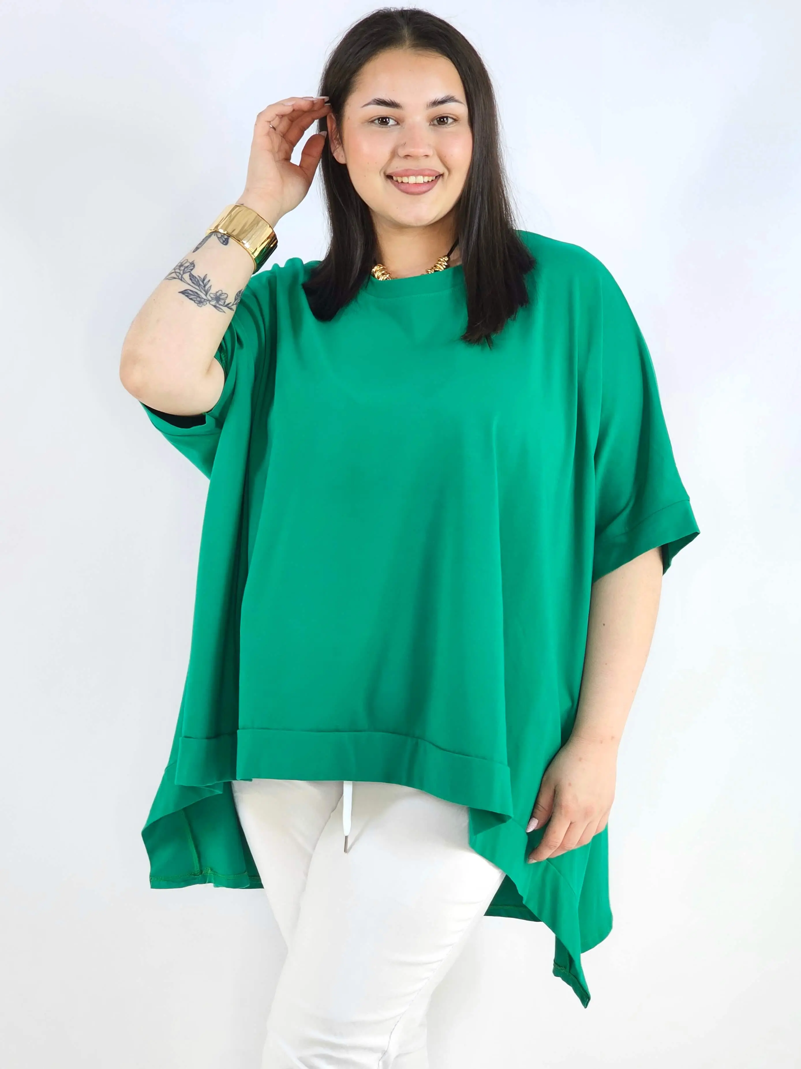 Bluzka plus size oversize z asymetrycznym dołem – wygodna bluzka damska XXL