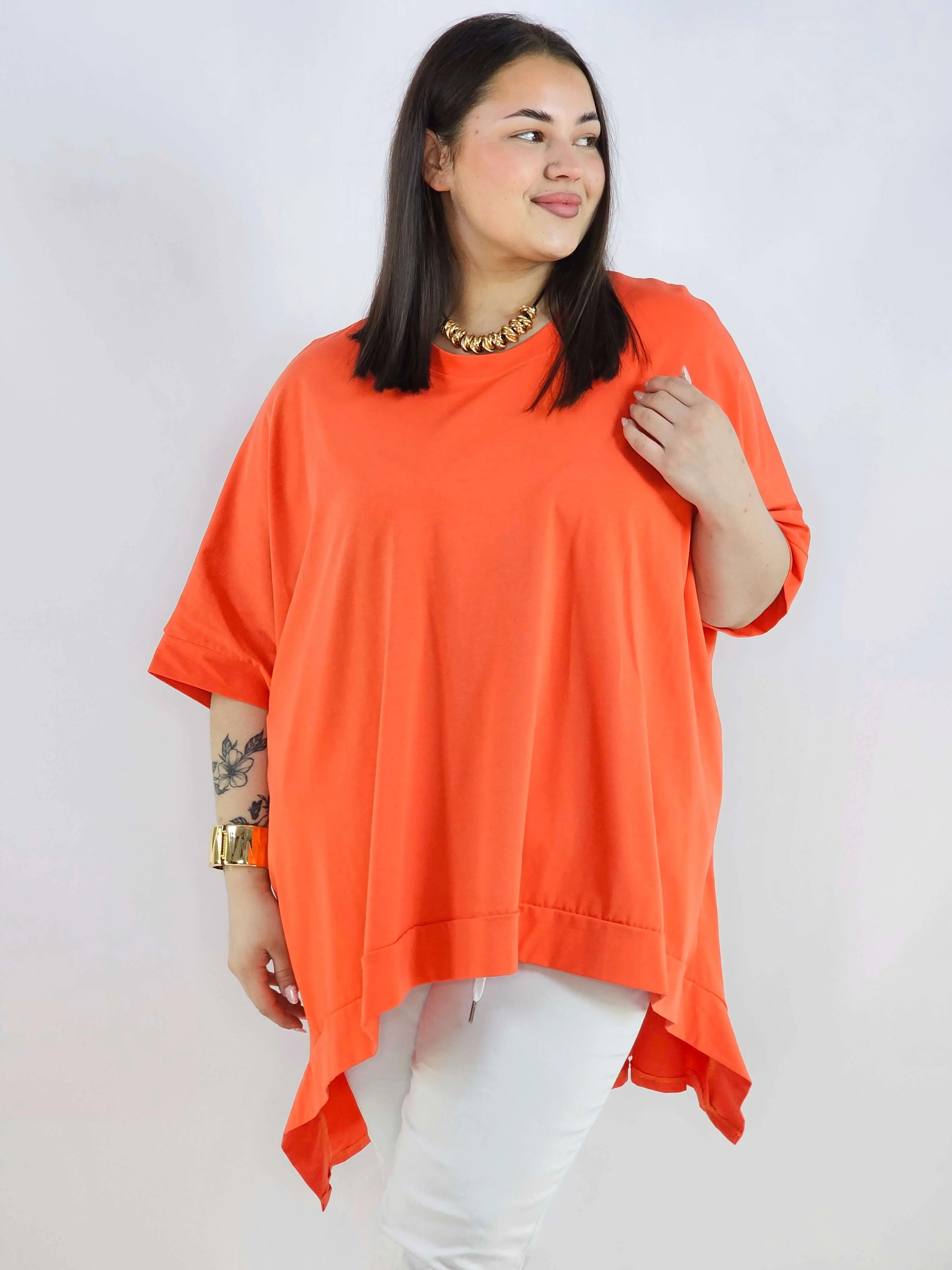 Bluzka plus size oversize z asymetrycznym dołem – wygodna bluzka damska XXL - Image 2