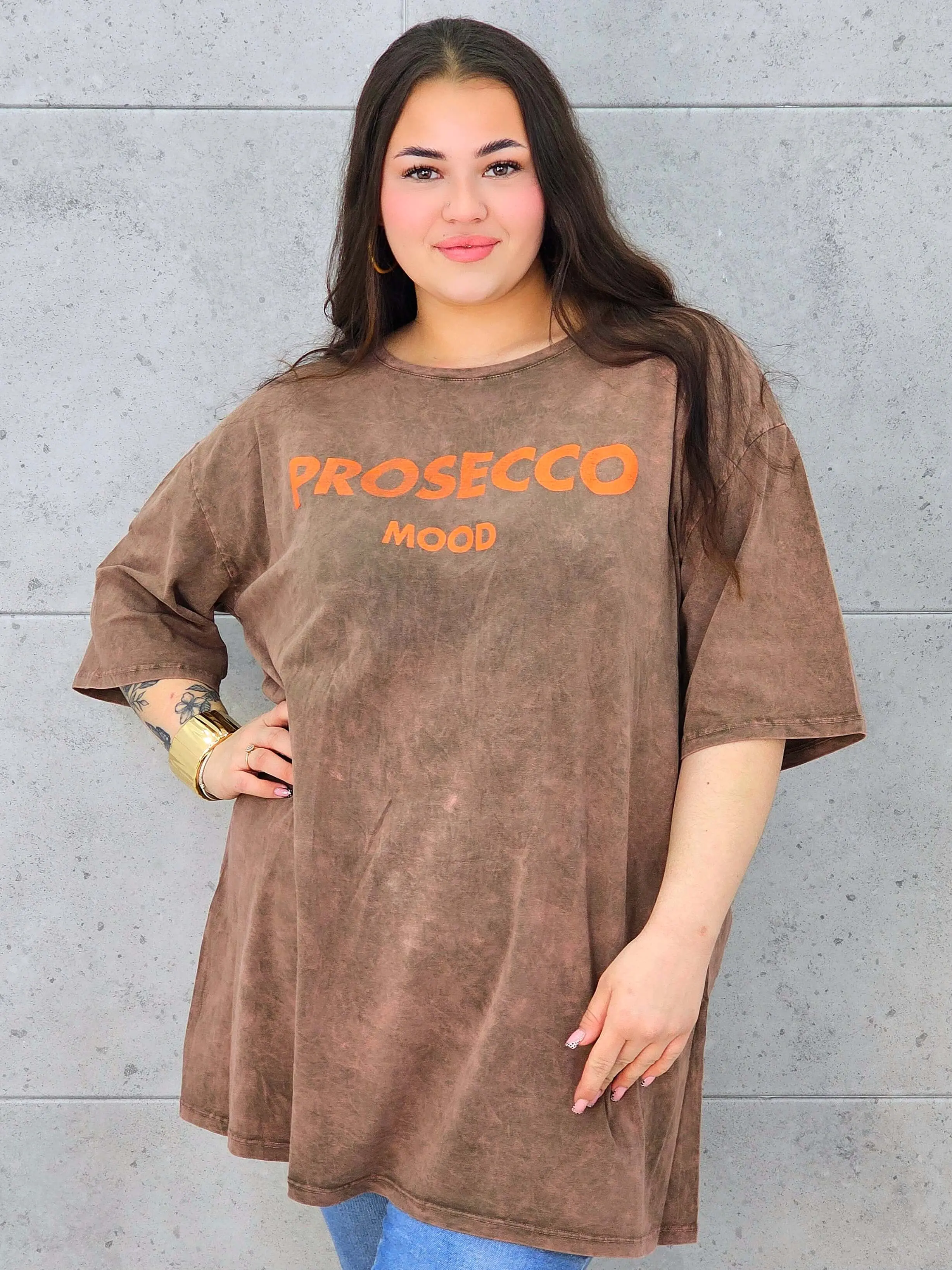 Bluzka plus size z napisem PROSECCO MOOD – stylowy luz XXL - Image 2