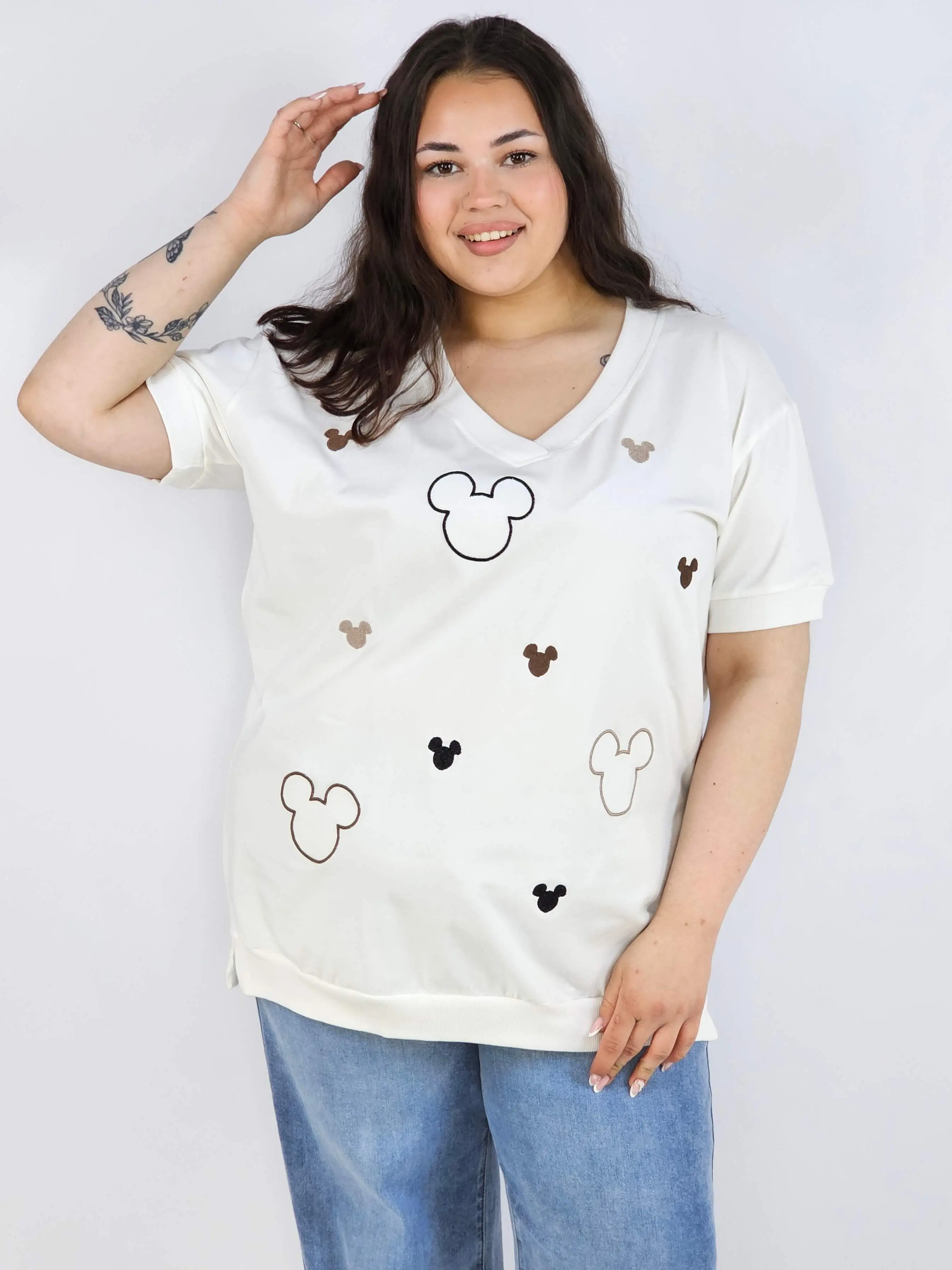Bluzka plus size XXL z dekoltem V – modna i wygodna - Image 3