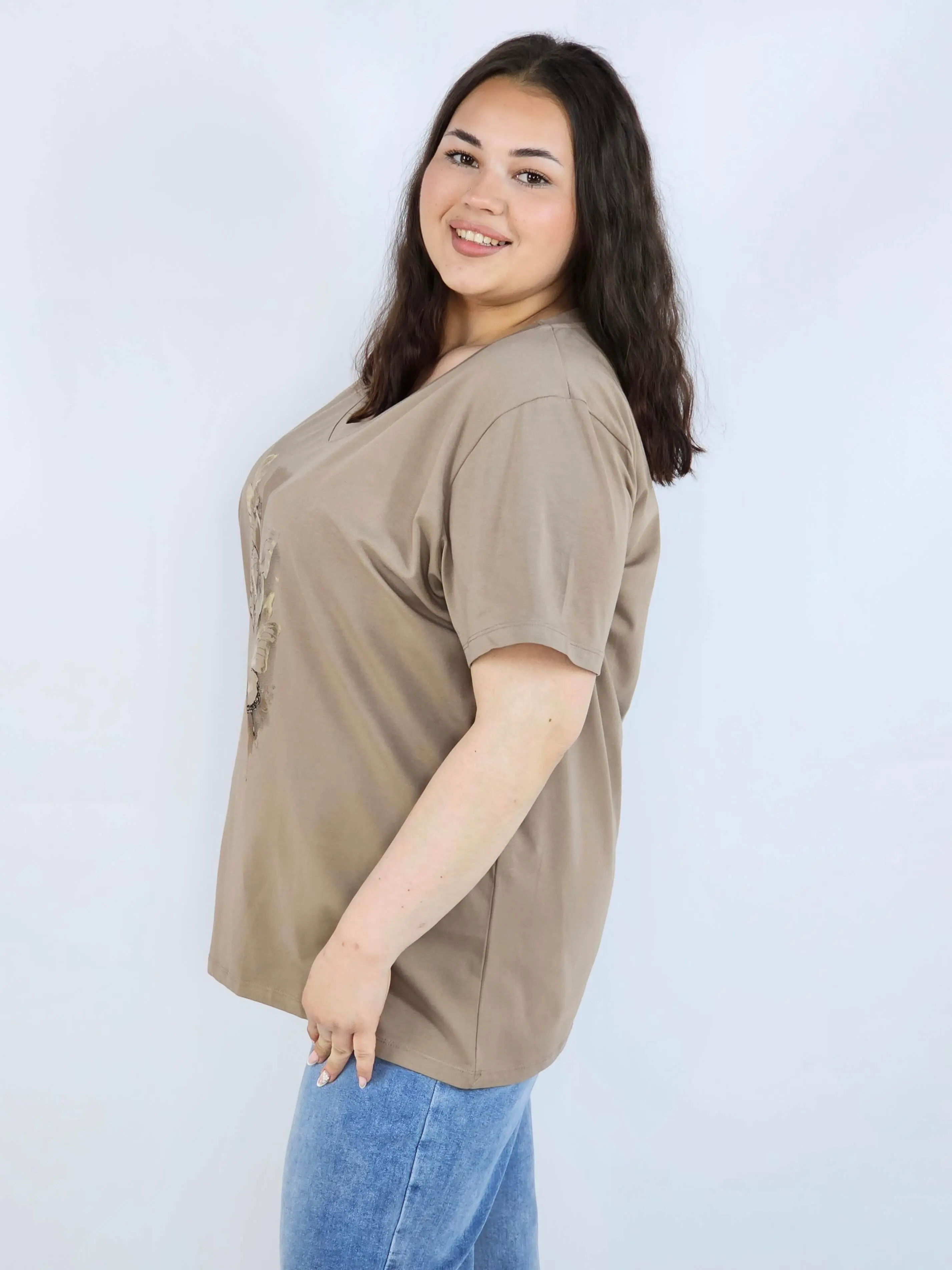 Bluzka plus size XXL z motywem motyli – kobieca i stylowa na co dzień - Image 14