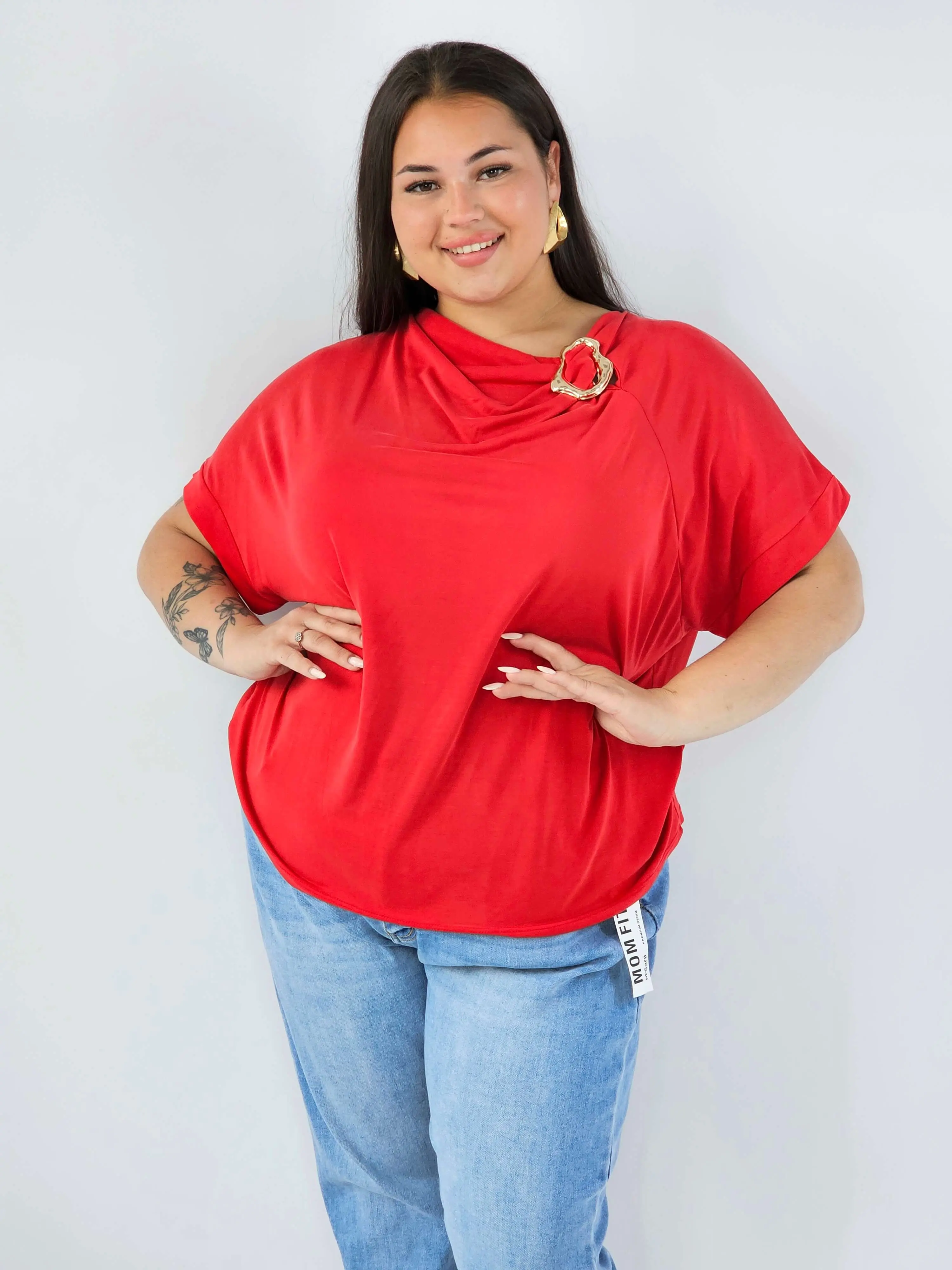 Bluzka plus size XXL z ozdobną broszką – elegancka i modna - Image 19