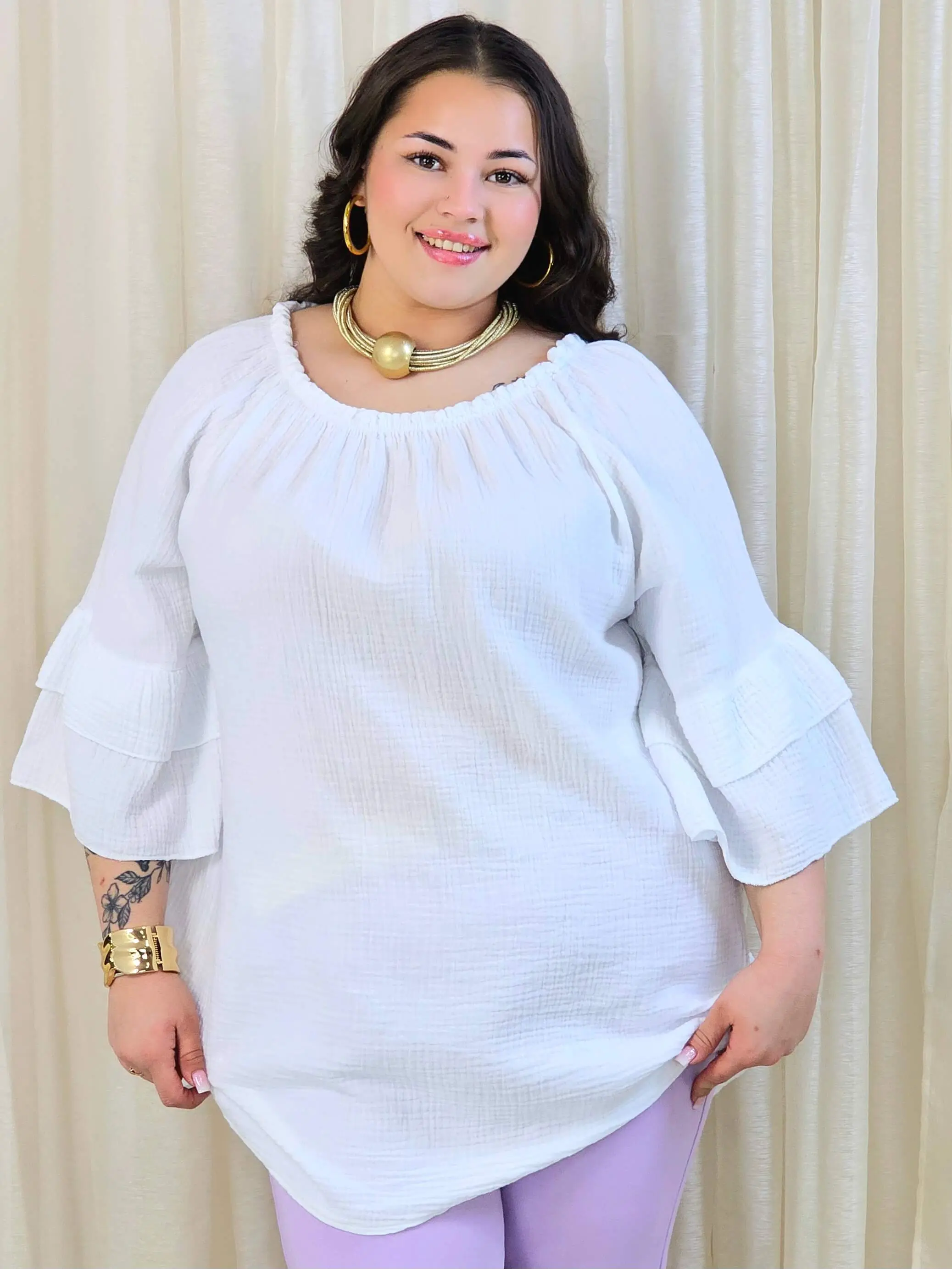 Bluzka plus size z falbanami na rękawach – lekka i kobieca forma na co dzień i okazje - Image 22