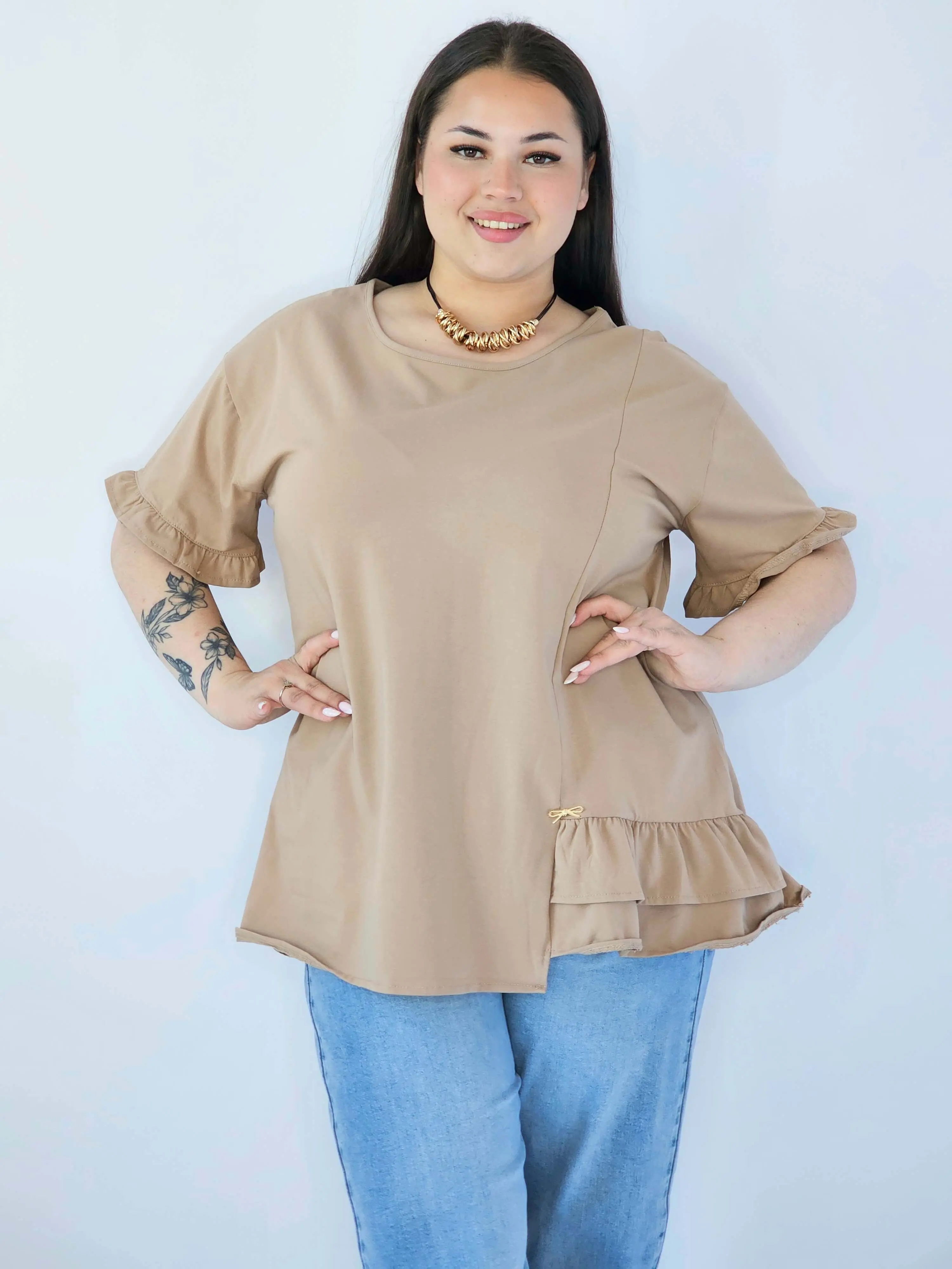 Bluzka Plus Size Z Falbanką I Ozdobnym Wykończeniem - Image 11