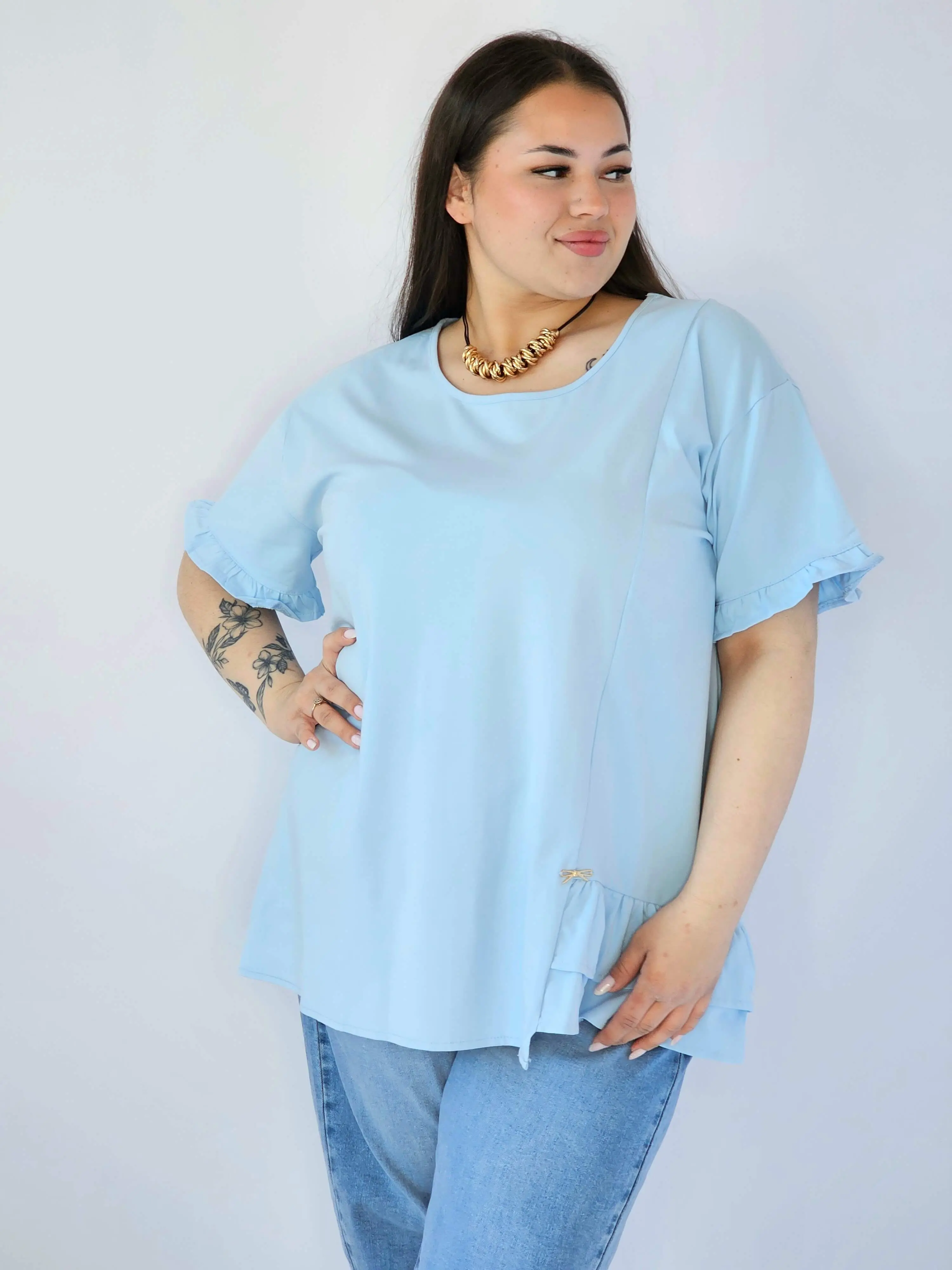 Bluzka Plus Size Z Falbanką I Ozdobnym Wykończeniem - Image 18