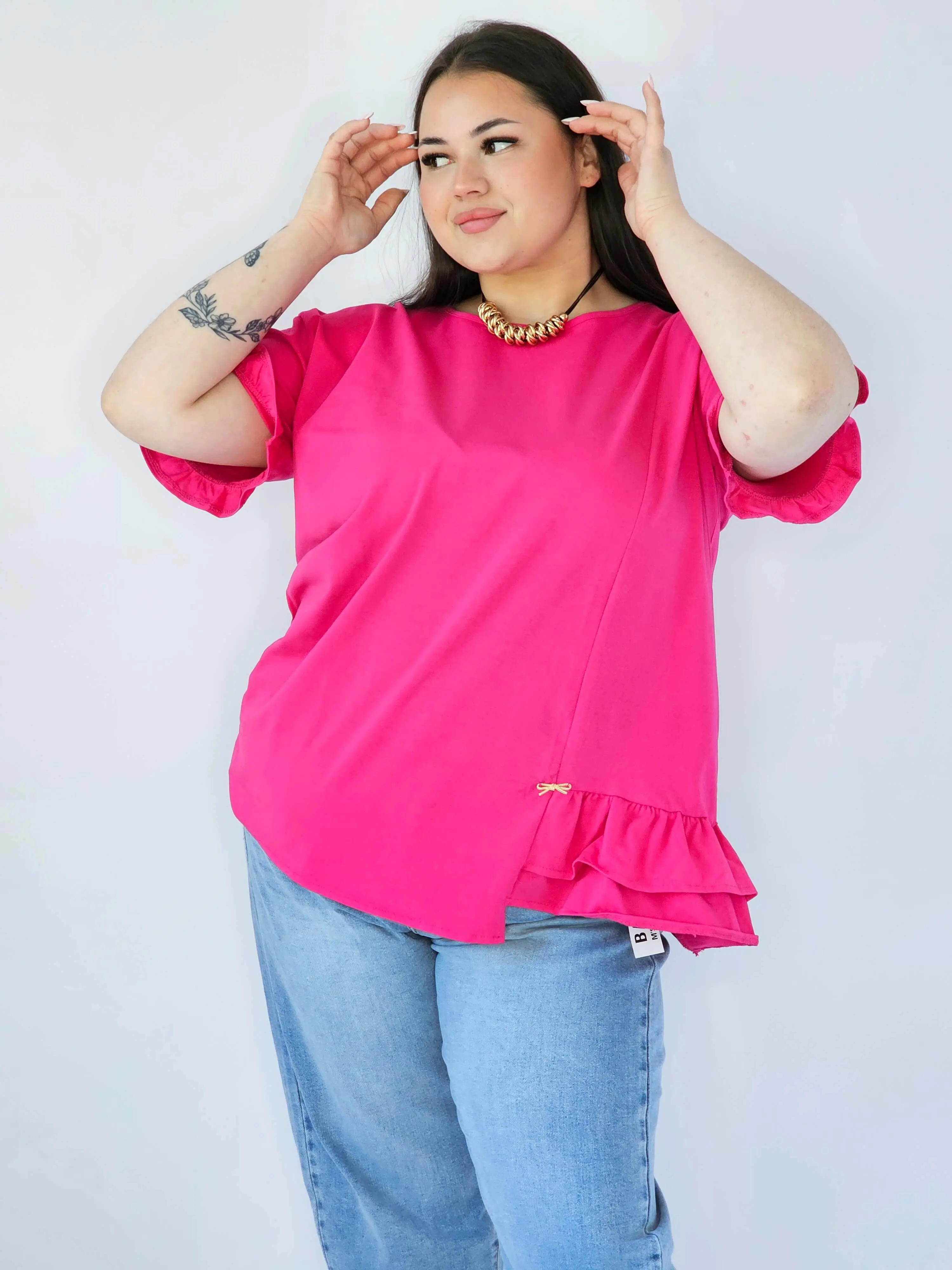 Bluzka Plus Size Z Falbanką I Ozdobnym Wykończeniem - Image 24