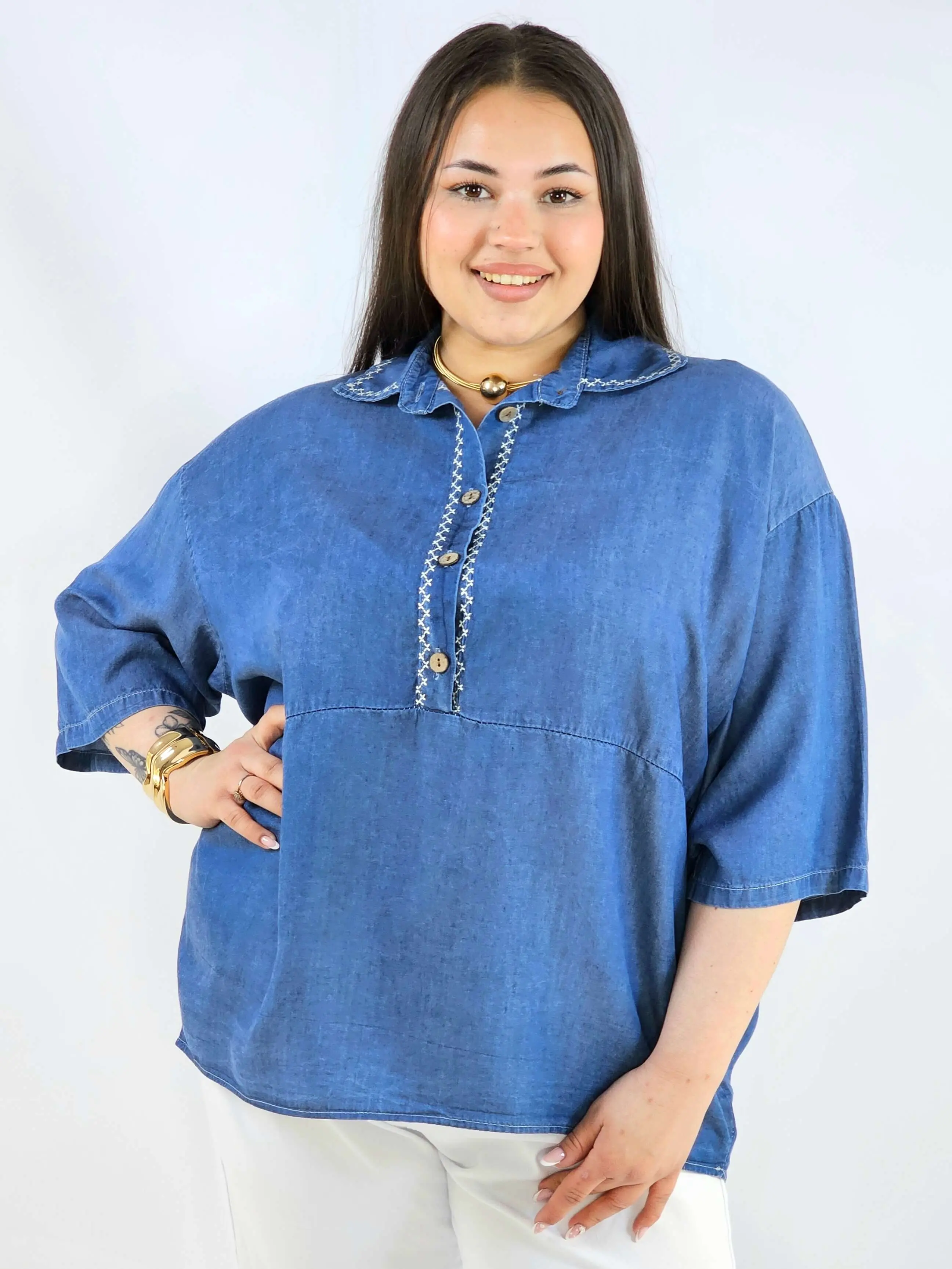 Bluzka plus size z kołnierzykiem i guziczkami XXL – luźny styl - Image 6