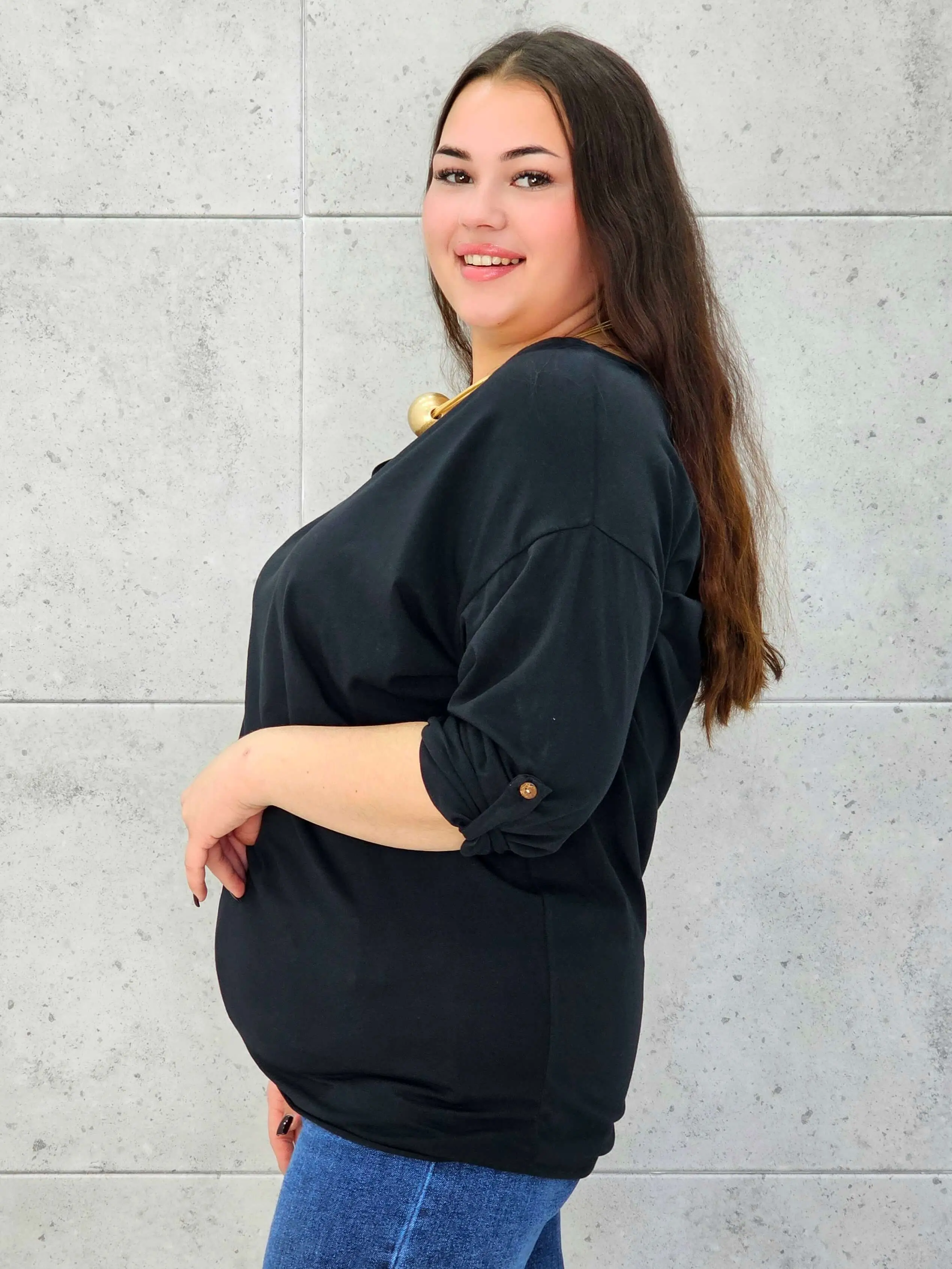 Bluzka Plus Size z Wiązaniem StylowaXL – Wygoda i Subtelna Elegancja dla Kobiet XXL - Image 9