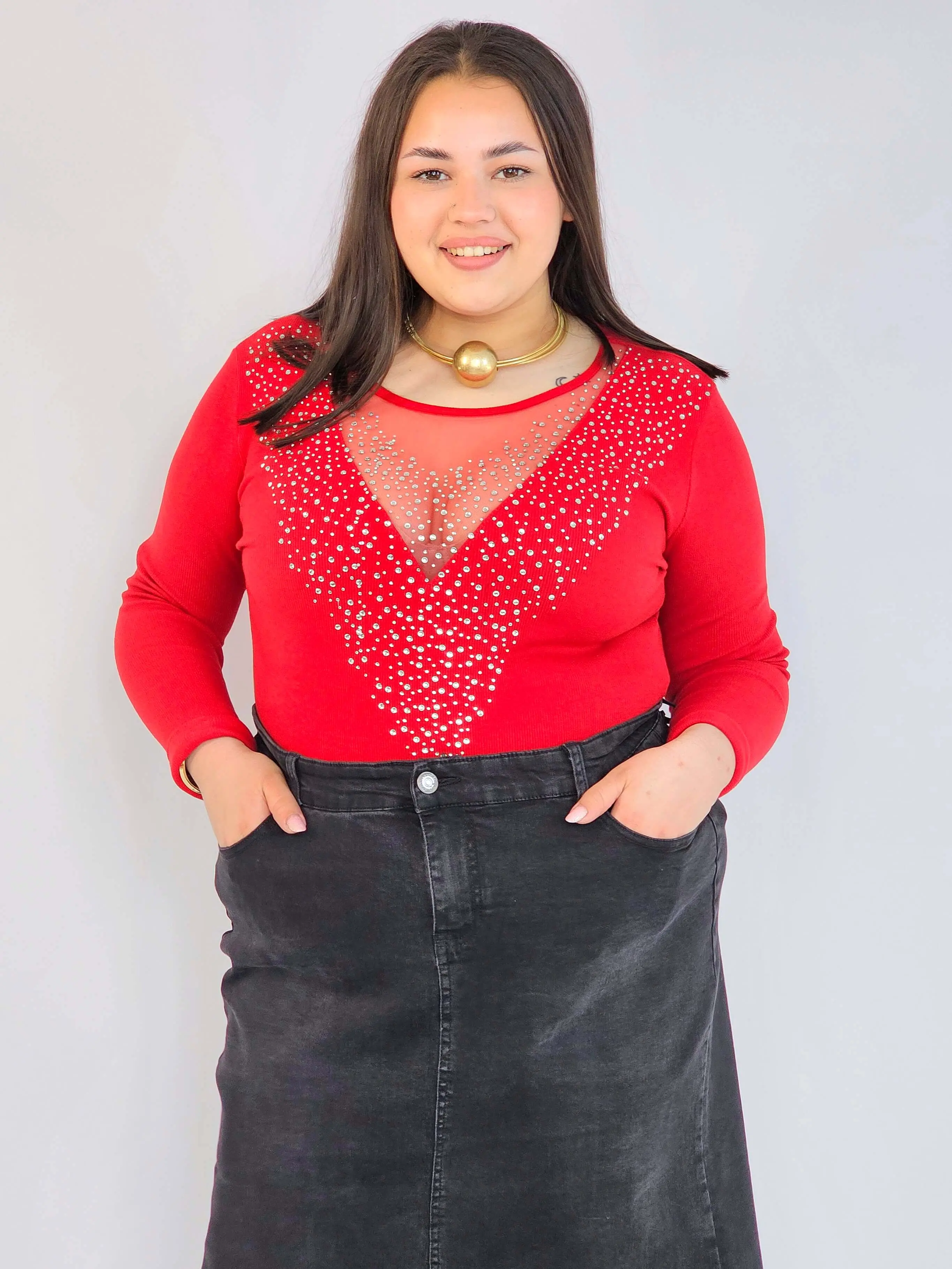 Body plus size – czerwone body damskie XXL z siateczką i zdobieniem - Image 3