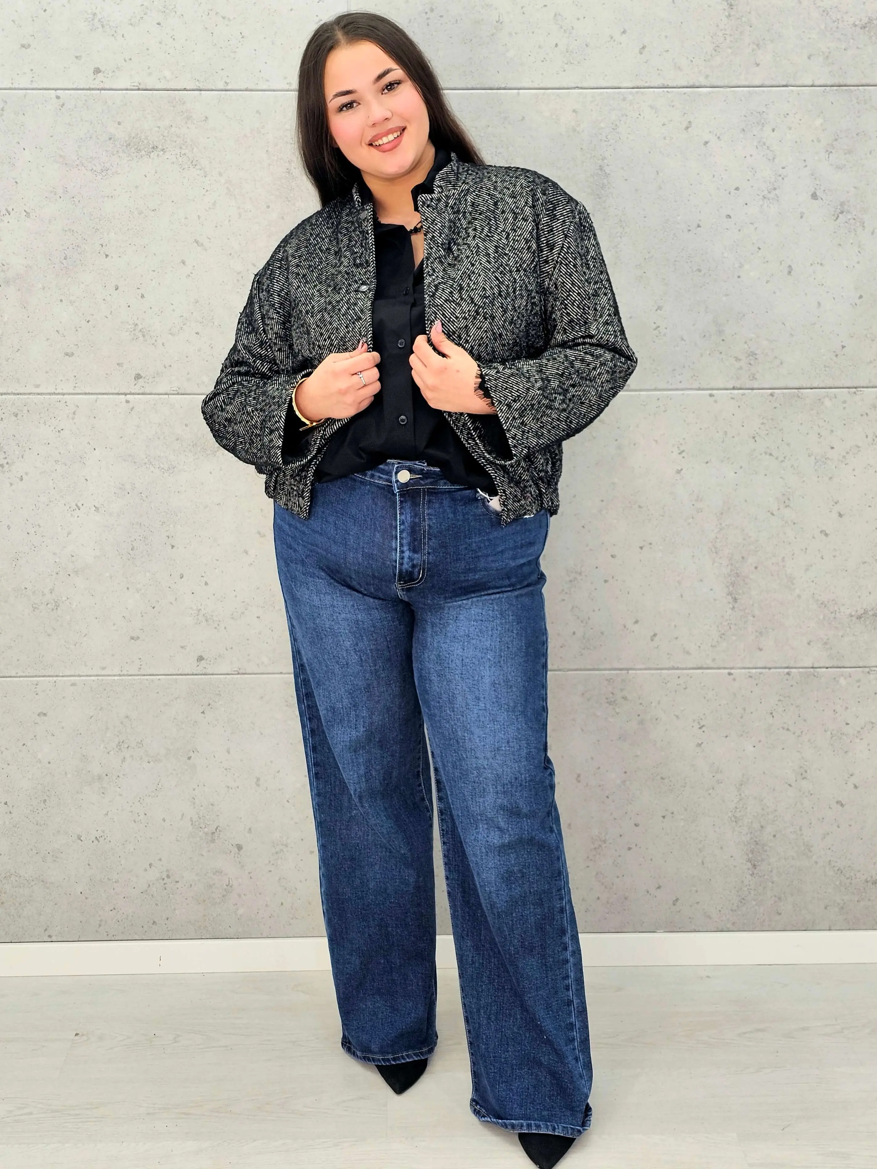 Bomberka plus size – modna i wygodna kurtka dla każdej kobiety - Image 4