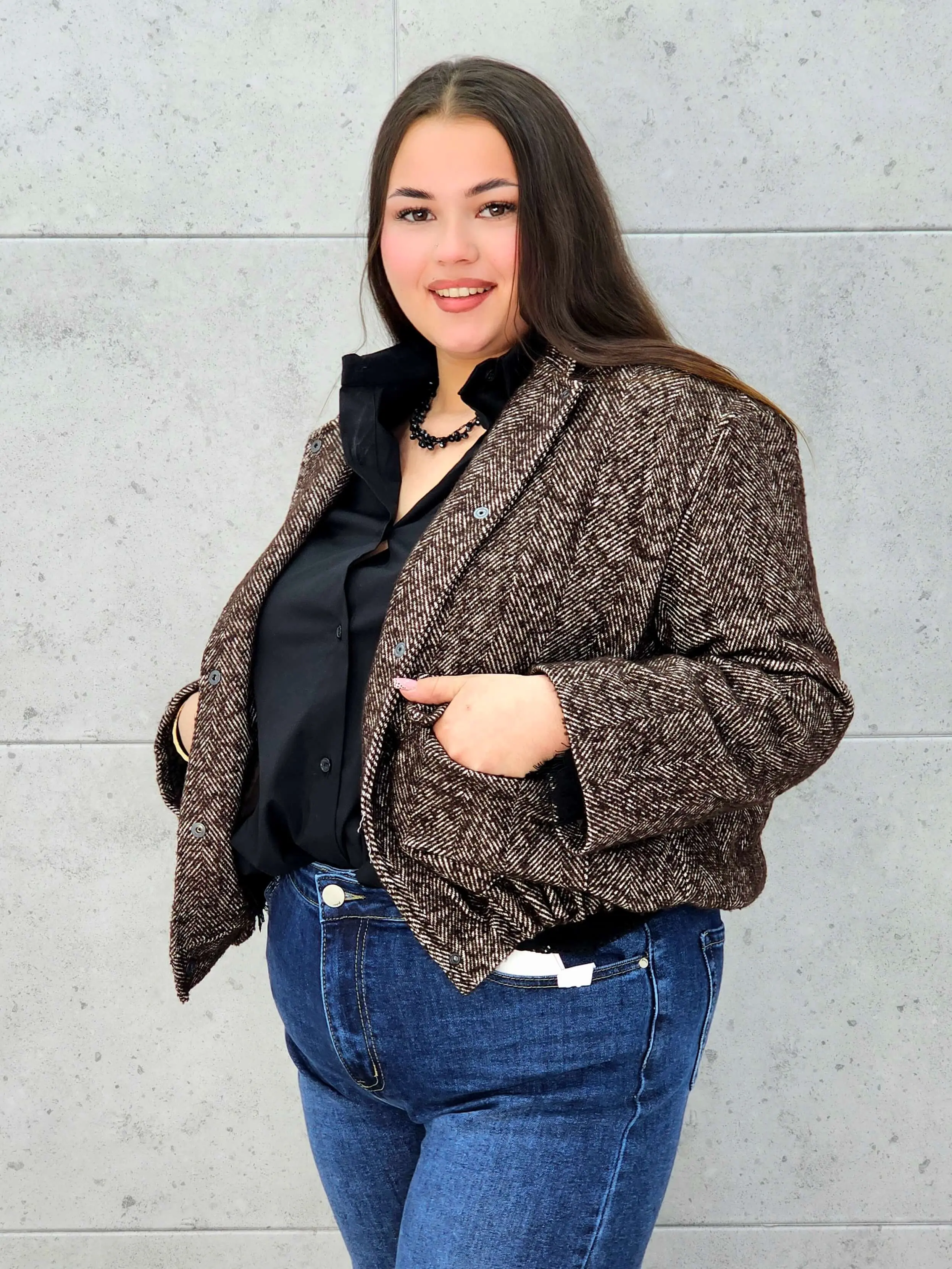 Bomberka plus size – modna i wygodna kurtka dla każdej kobiety - Image 9