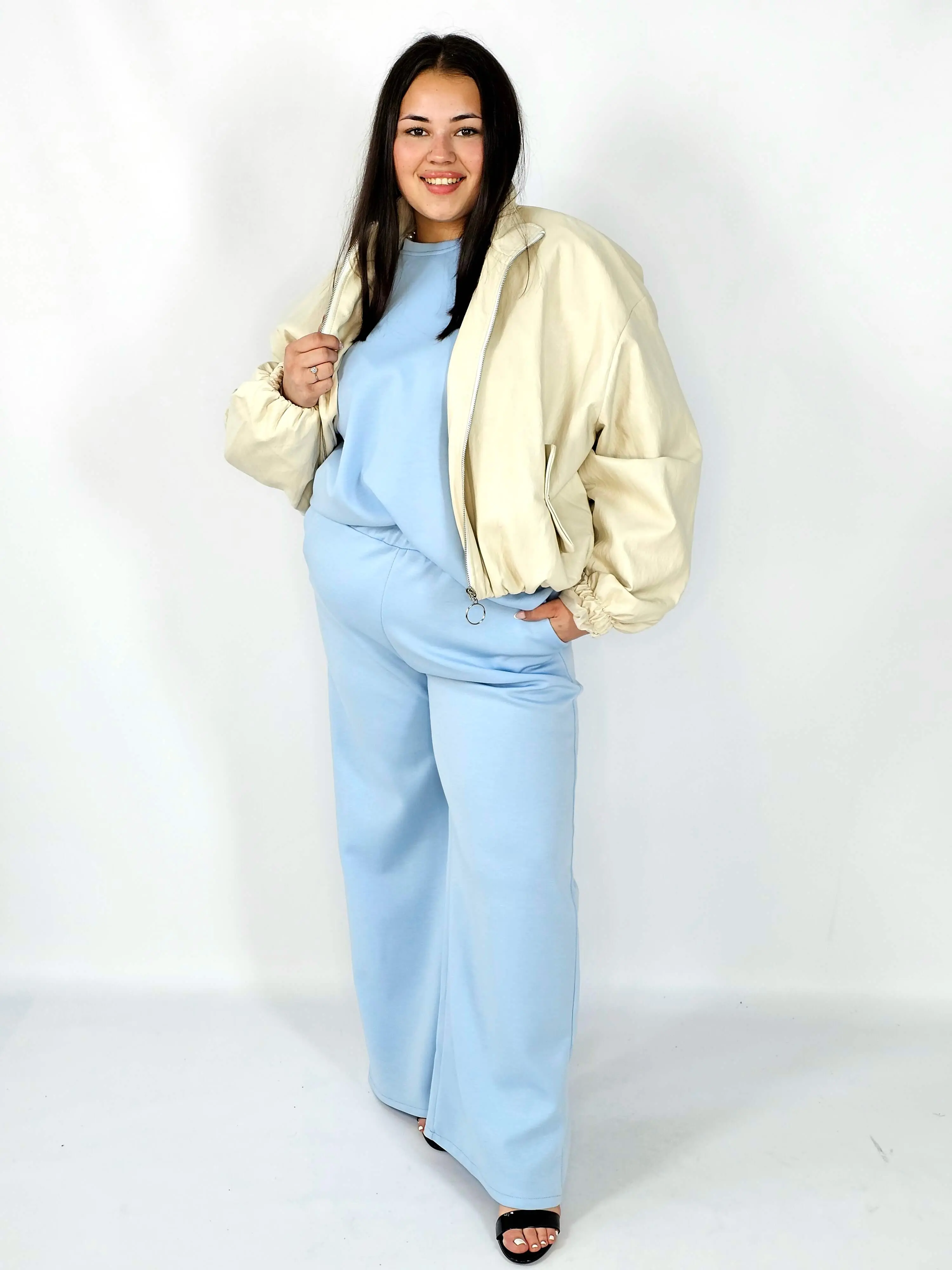 Dres plus size – wygodny komplet damski XXL - Image 11