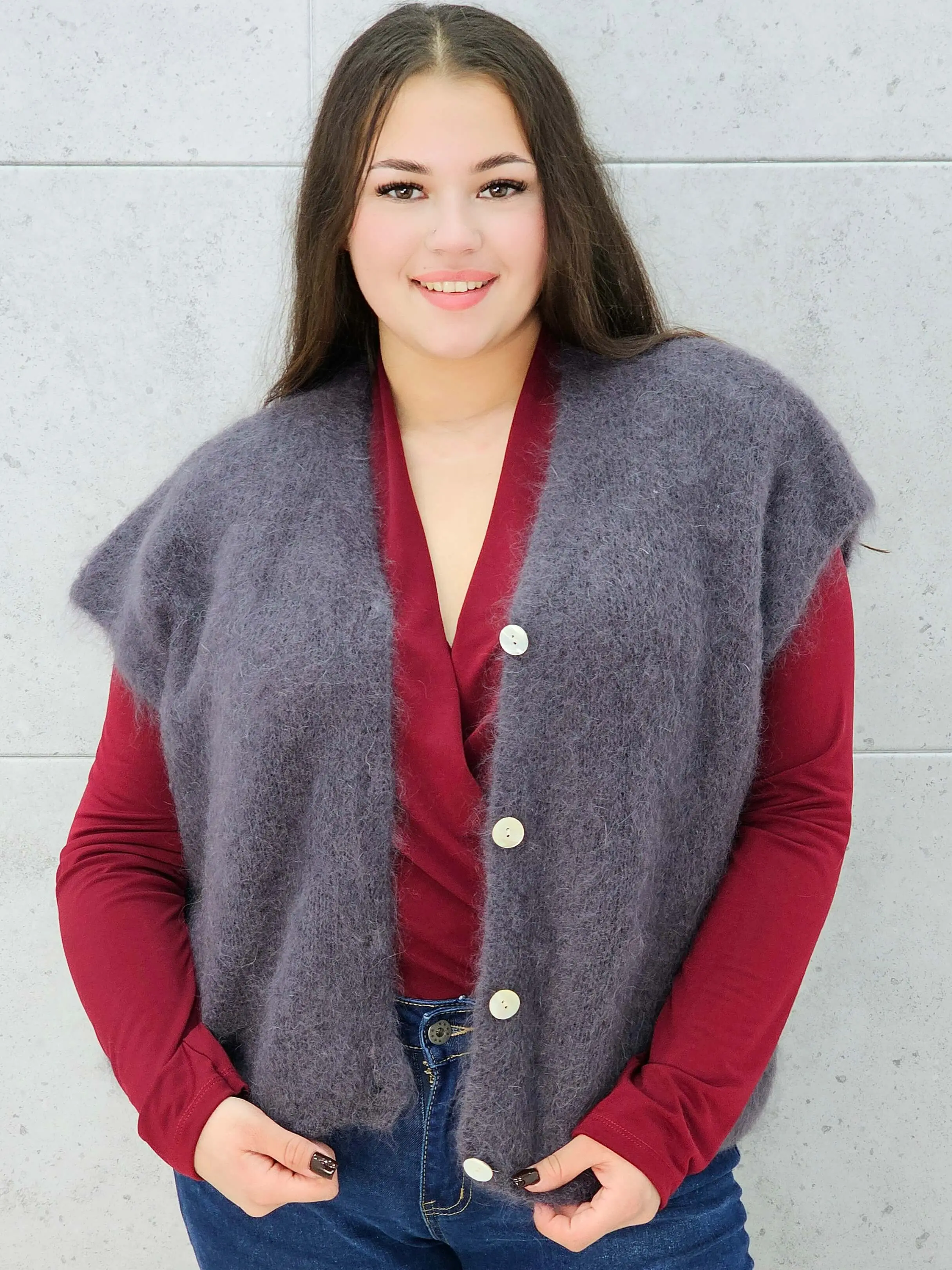 Kamizelka StylowaXL plus size z miękkiego moheru – ciepła i puszysta kamizelka plus size - Image 3