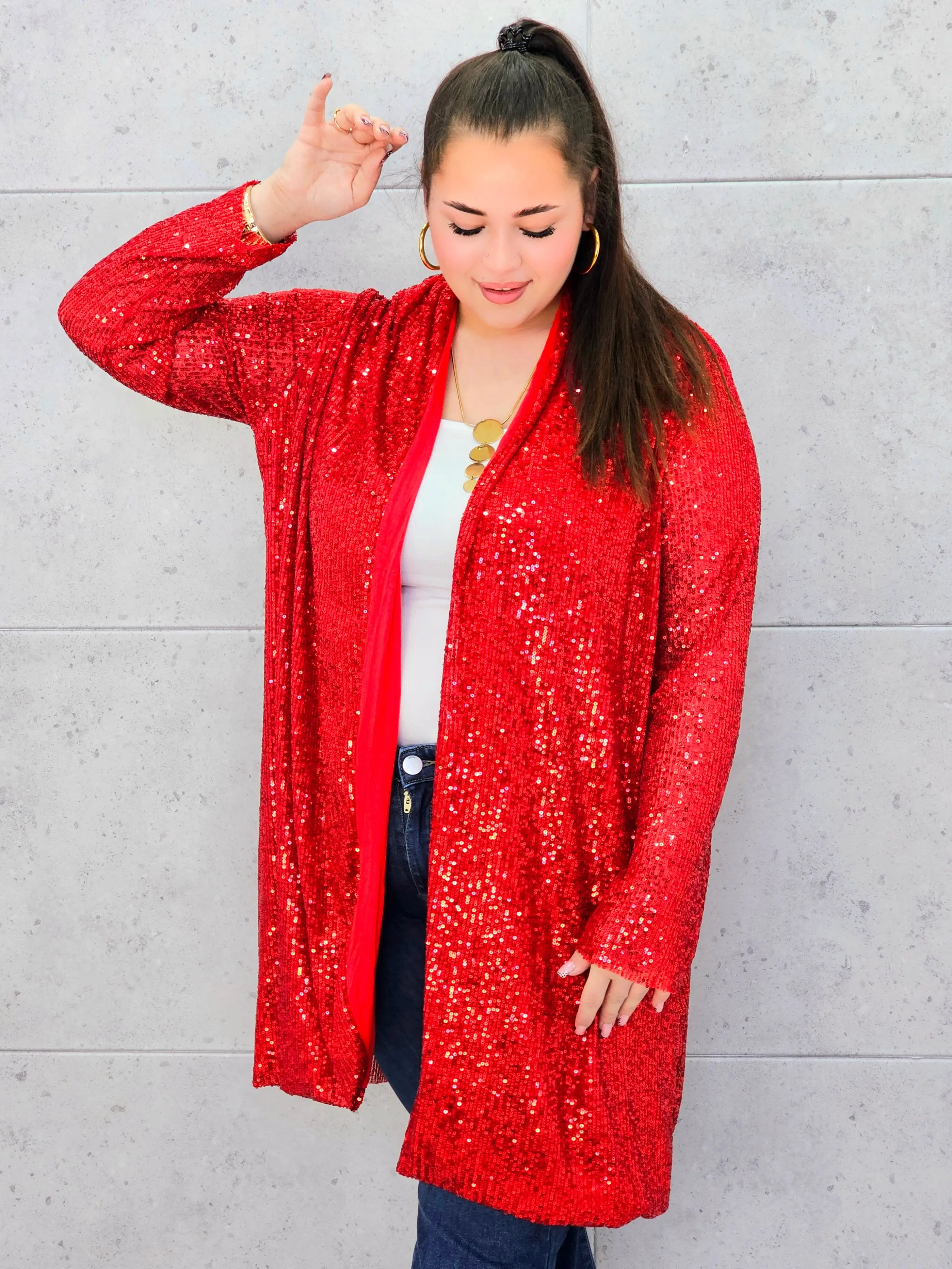 Kardigan plus size czerwony cekinowy – elegancki kardigan XXL z cekinami