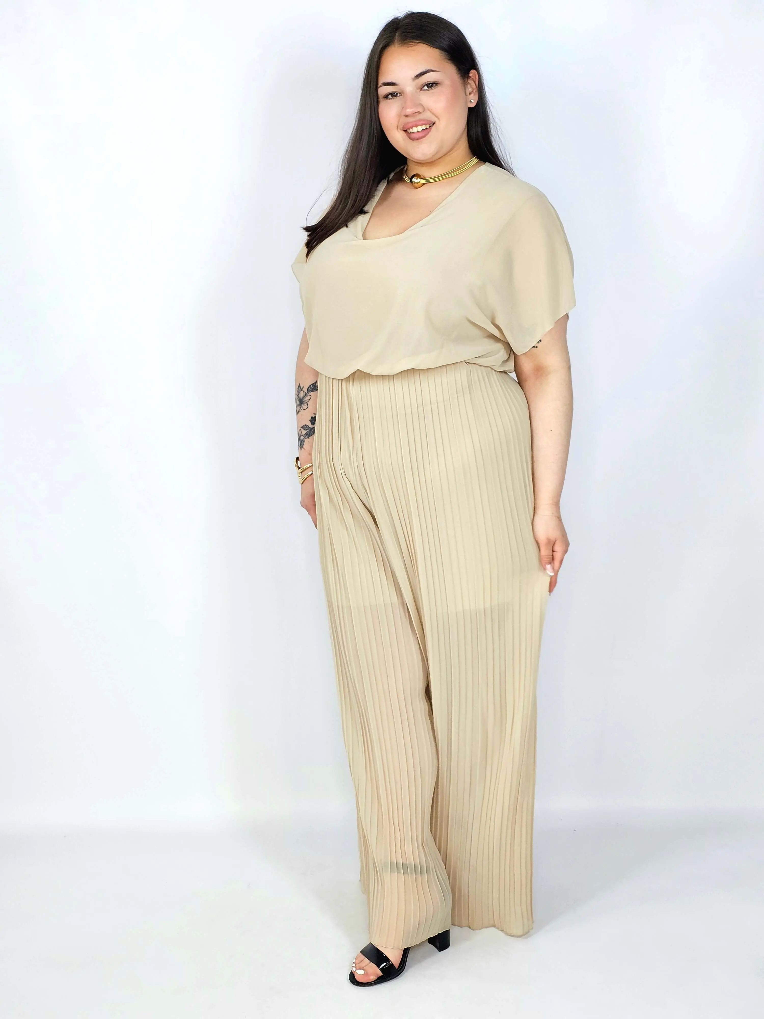 Kombinezon plus size – stylowa i wygodna propozycja dla sylwetki XXL - Image 13