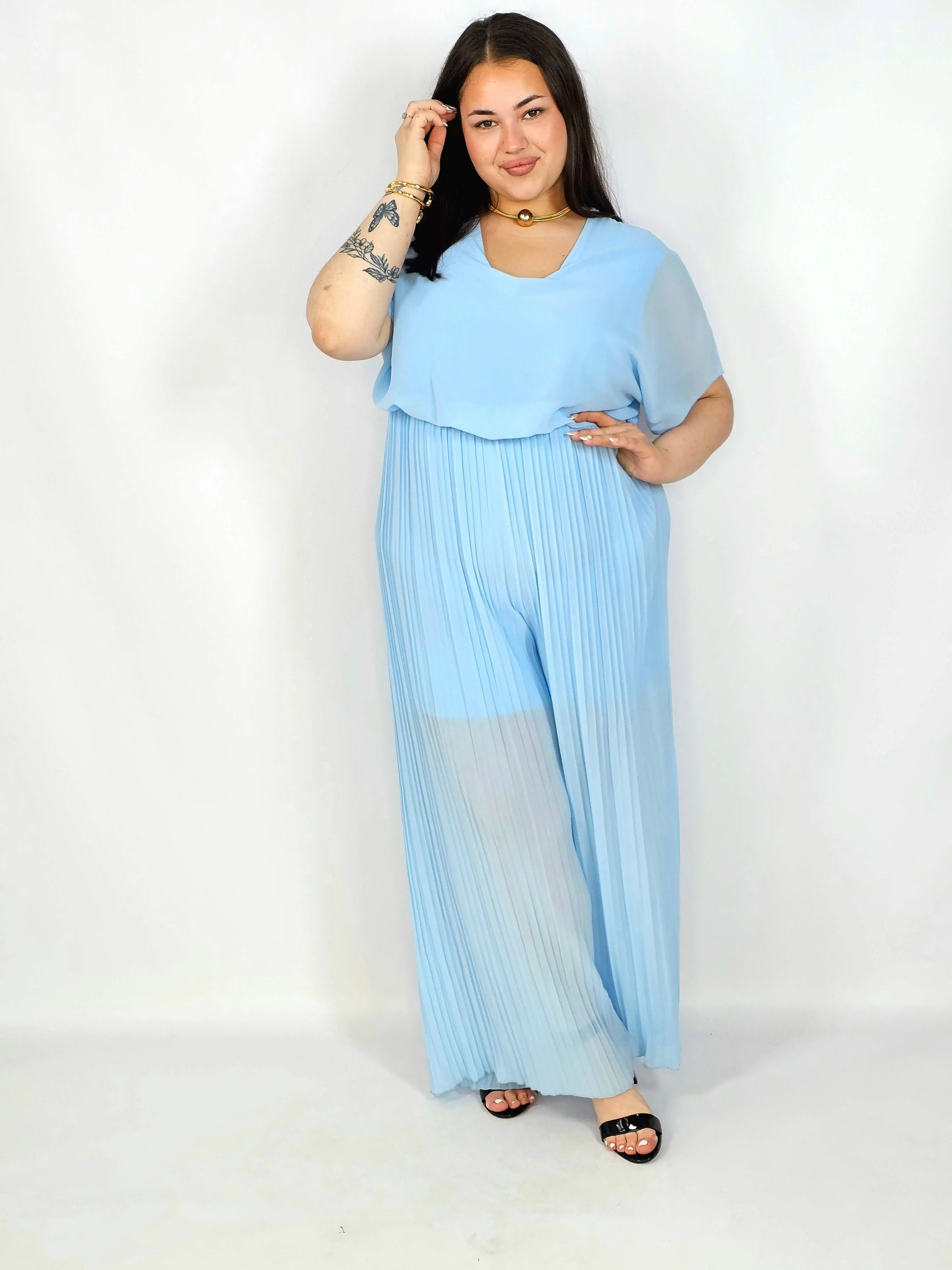 Kombinezon plus size – stylowa i wygodna propozycja dla sylwetki XXL - Image 18