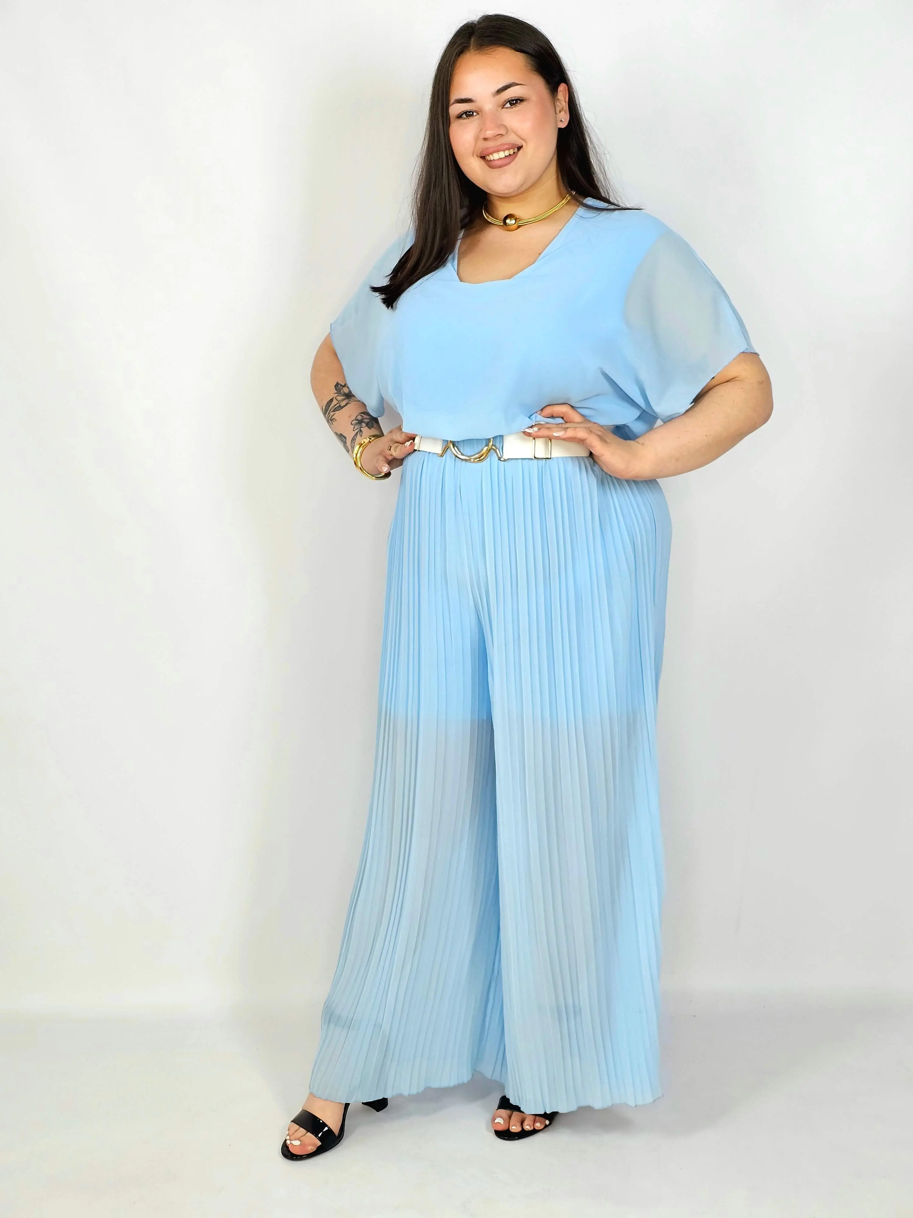 Kombinezon plus size – stylowa i wygodna propozycja dla sylwetki XXL - Image 19
