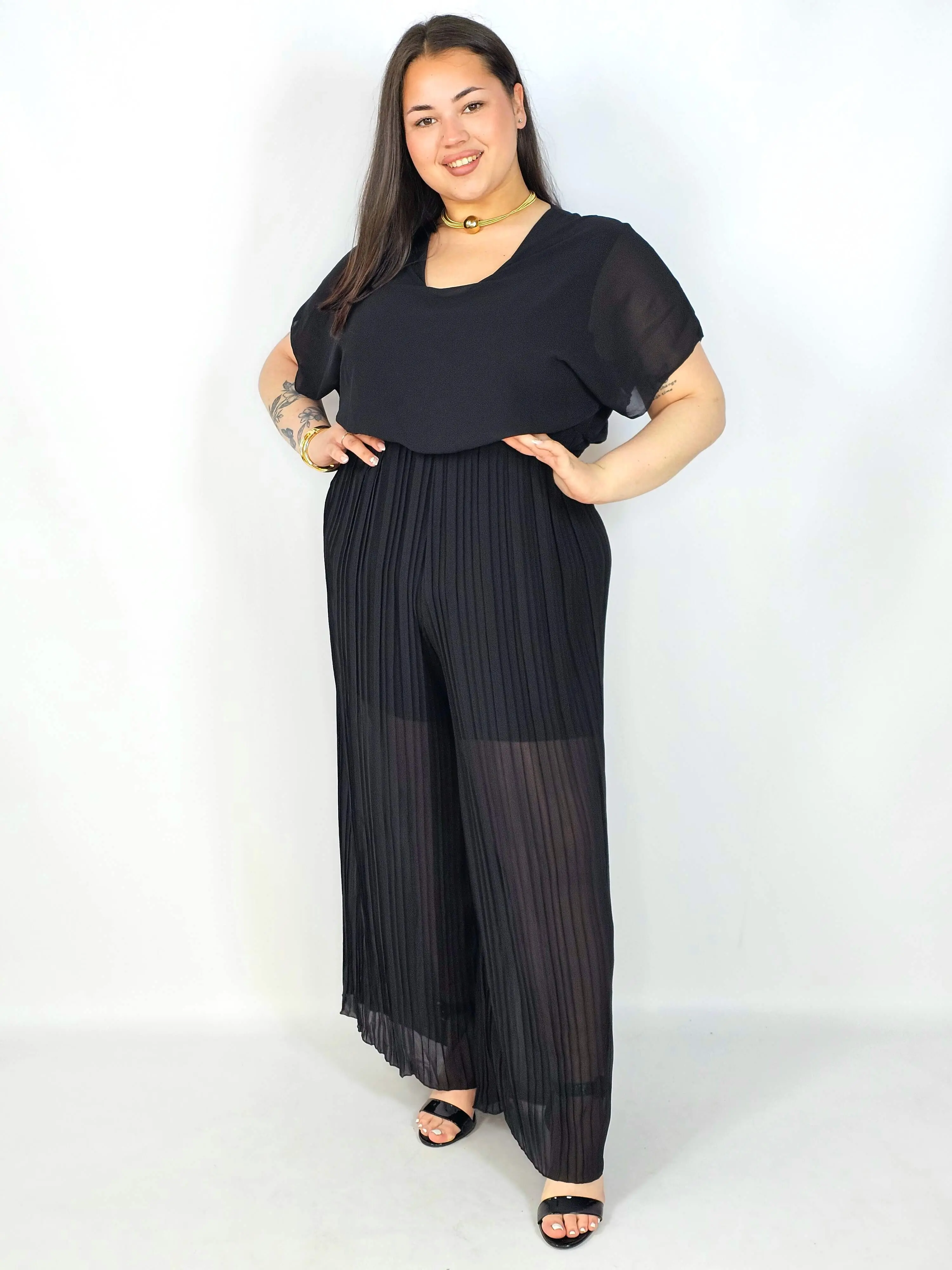 Kombinezon plus size – stylowa i wygodna propozycja dla sylwetki XXL - Image 20