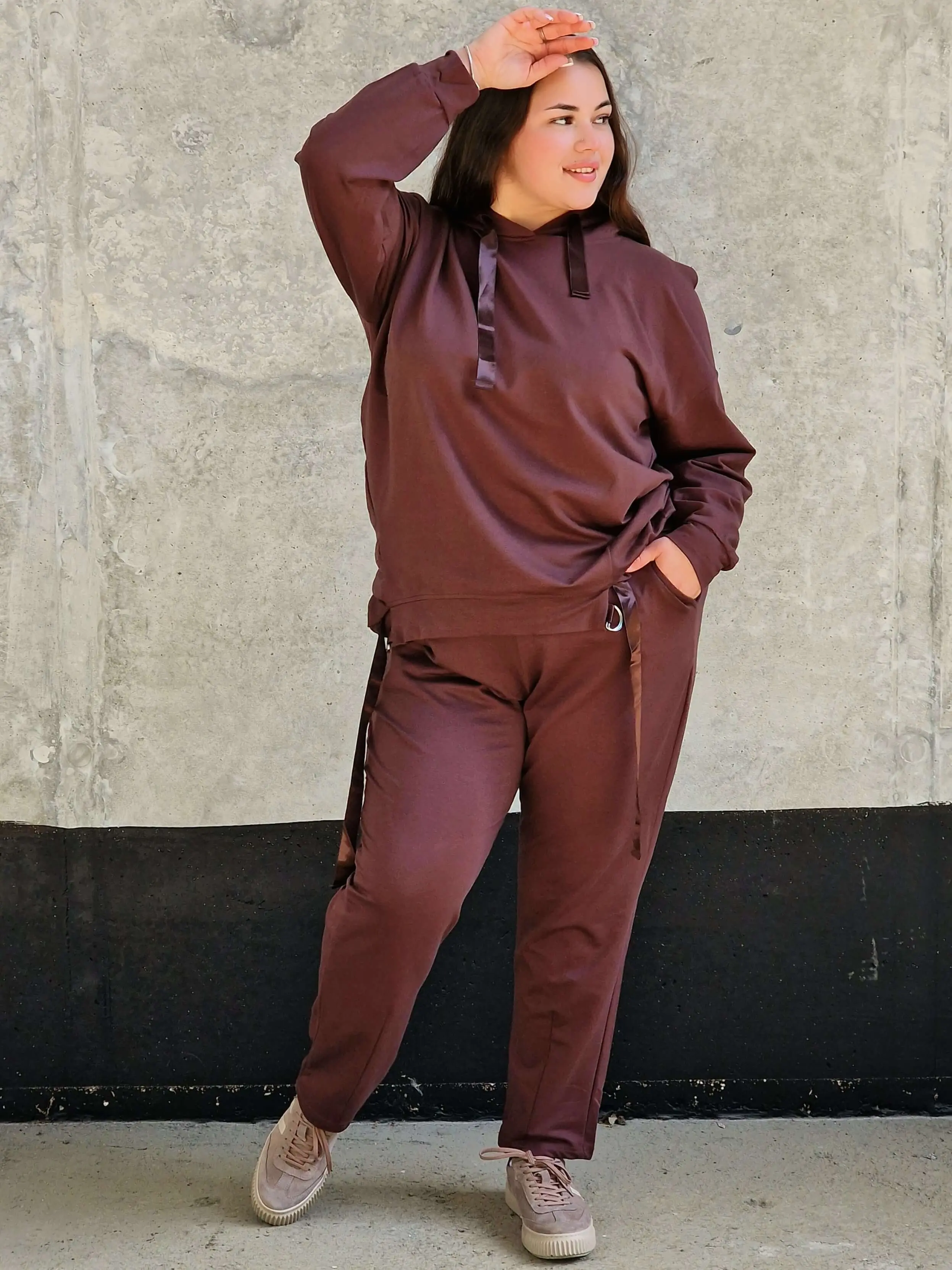 Komplet dresowy plus size – wygodny i modny zestaw - Image 2