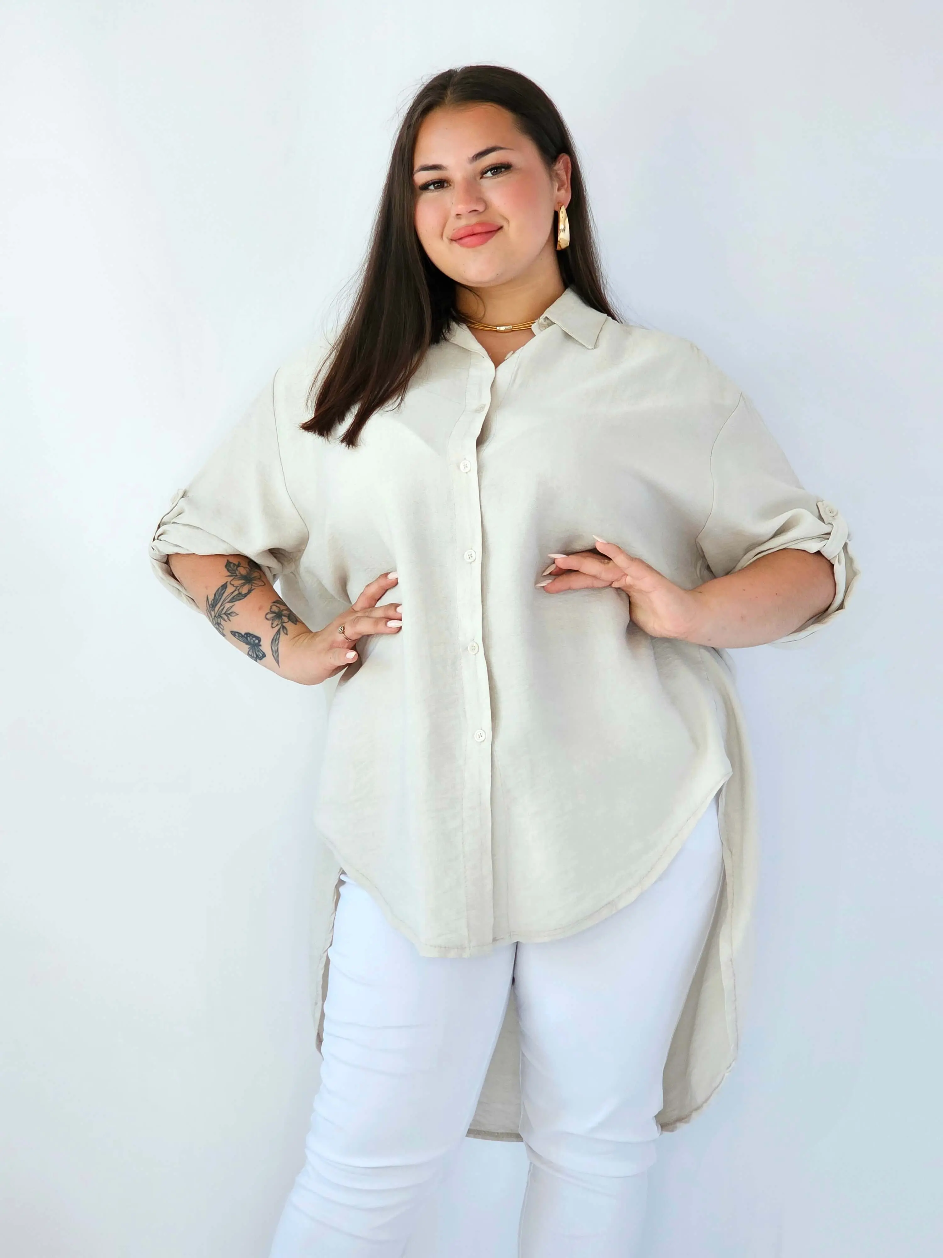 Koszula plus size oversize z wydłużonym tyłem – styl i komfort XXL - Image 14