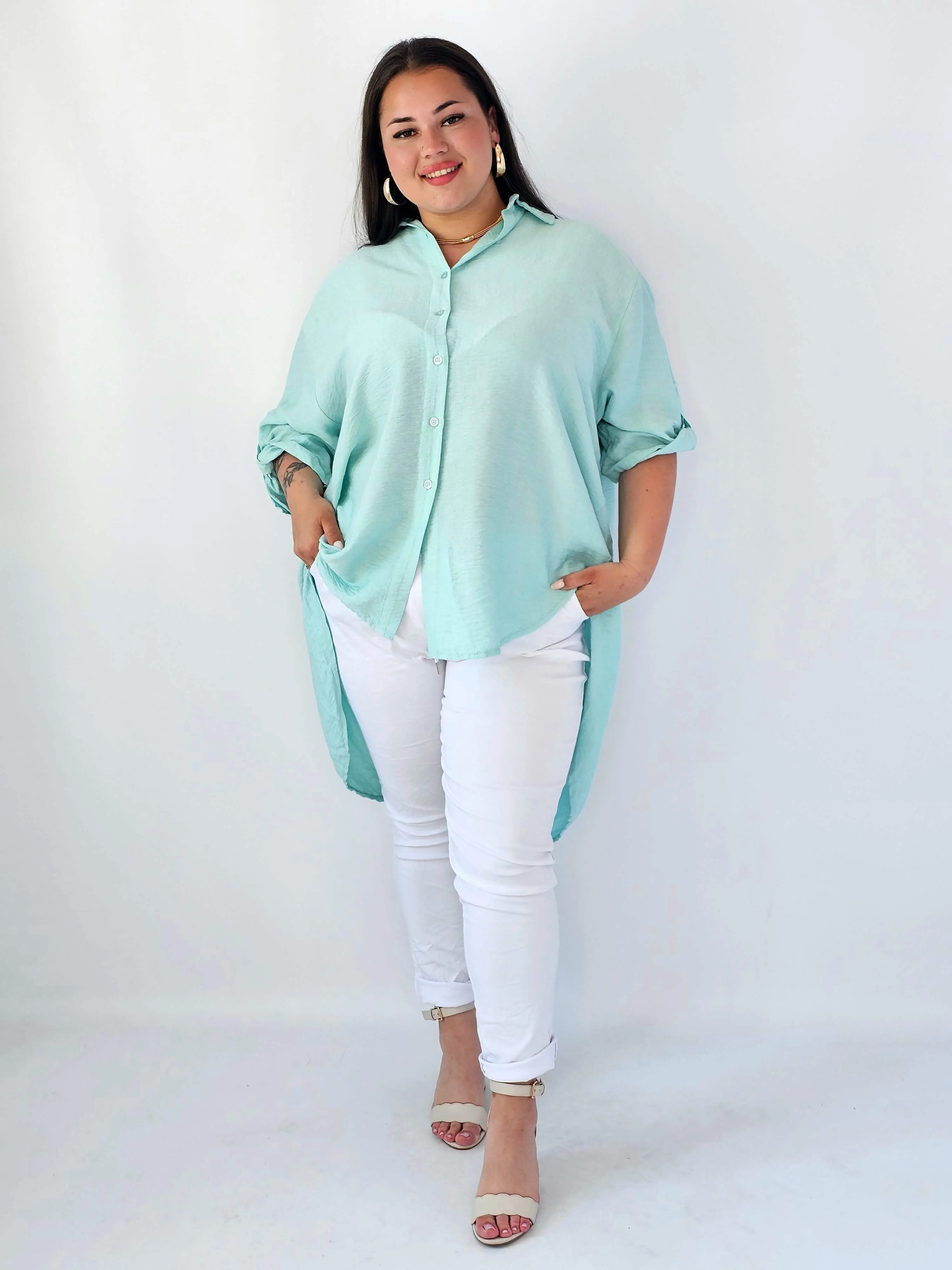 Koszula plus size oversize z wydłużonym tyłem – styl i komfort XXL - Image 21