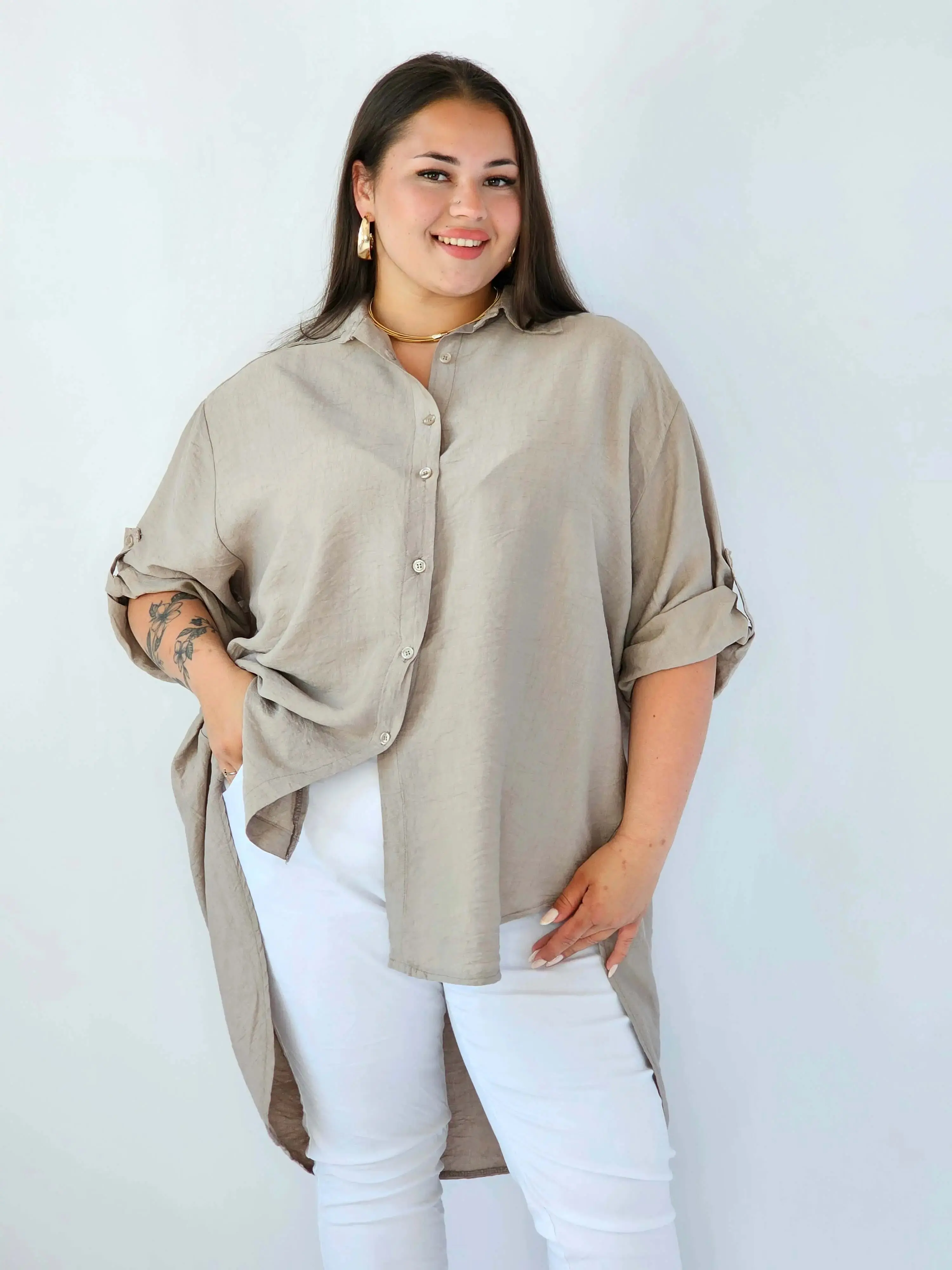 Koszula plus size oversize z wydłużonym tyłem – styl i komfort XXL - Image 27