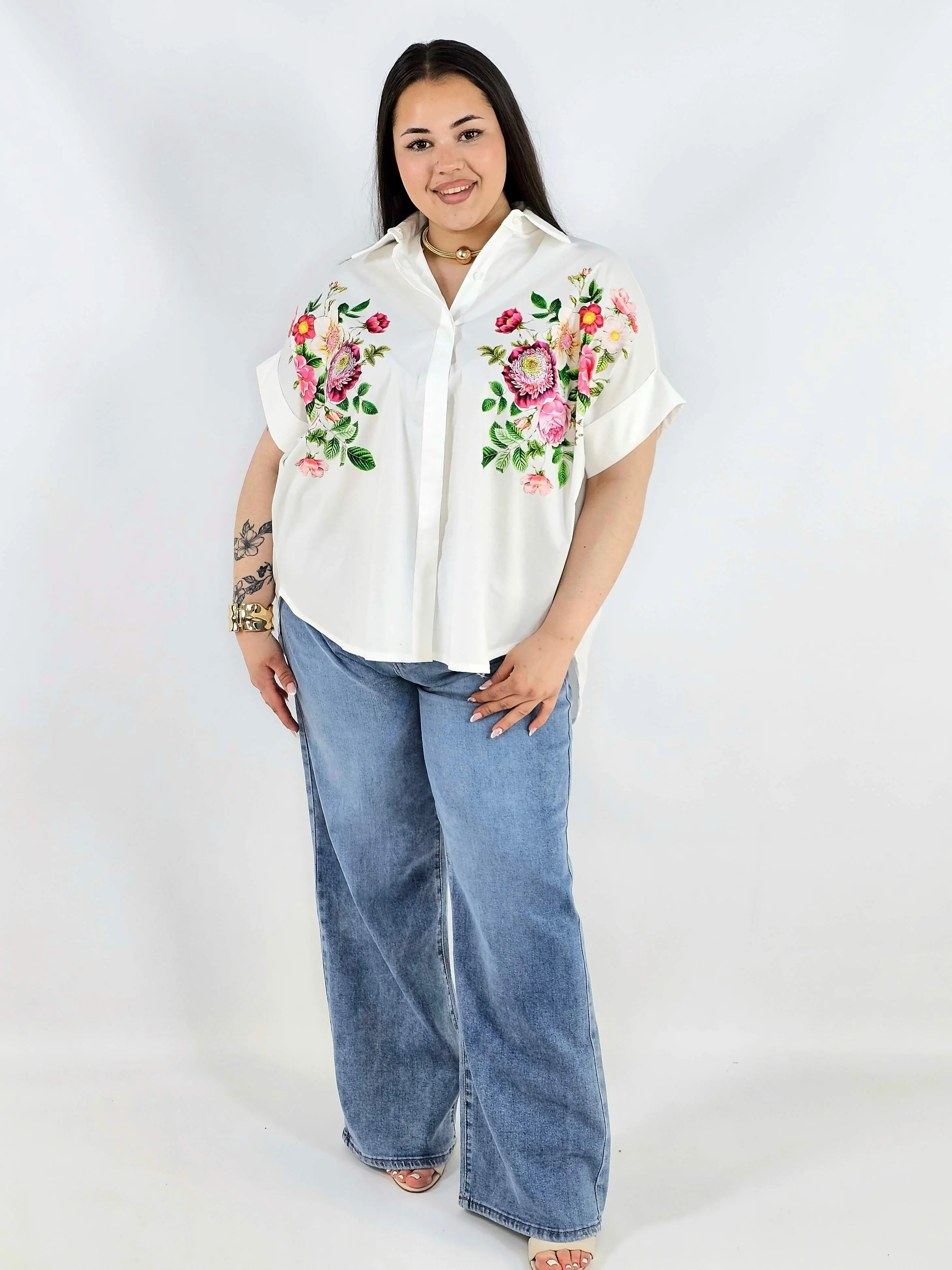 Koszula plus size Zeta Otto z kwiatowym printem oversize elegancka i lekka - Image 3