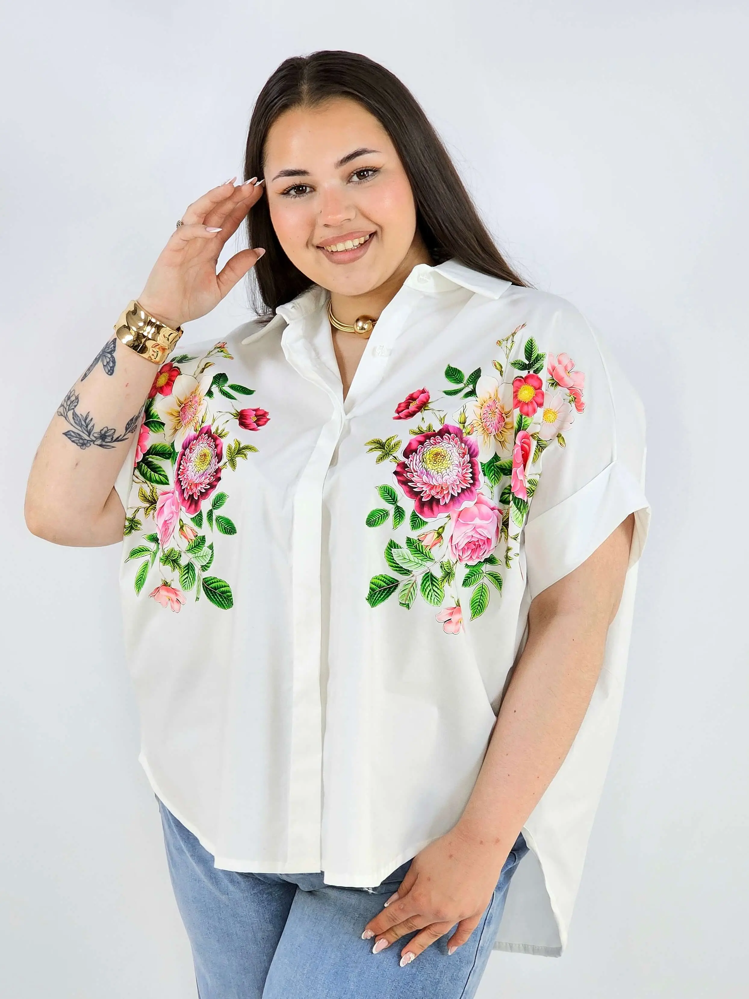 Koszula plus size Zeta Otto z kwiatowym printem oversize elegancka i lekka - Image 5