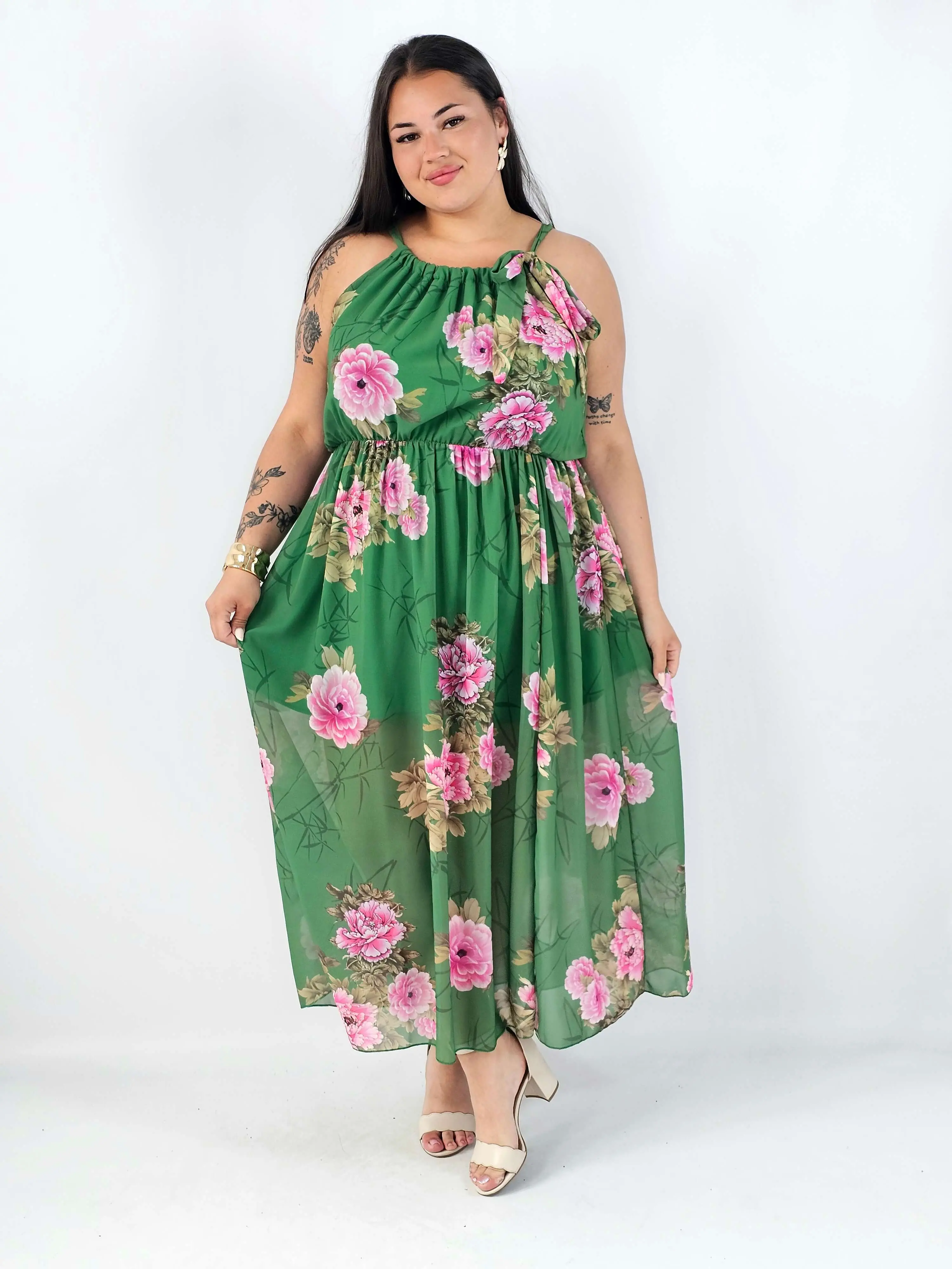 Sukienka plus size VIP z wiązaniem przy szyi i rozcięciem – kobieca elegancja na wyjątkowe okazje - Image 9