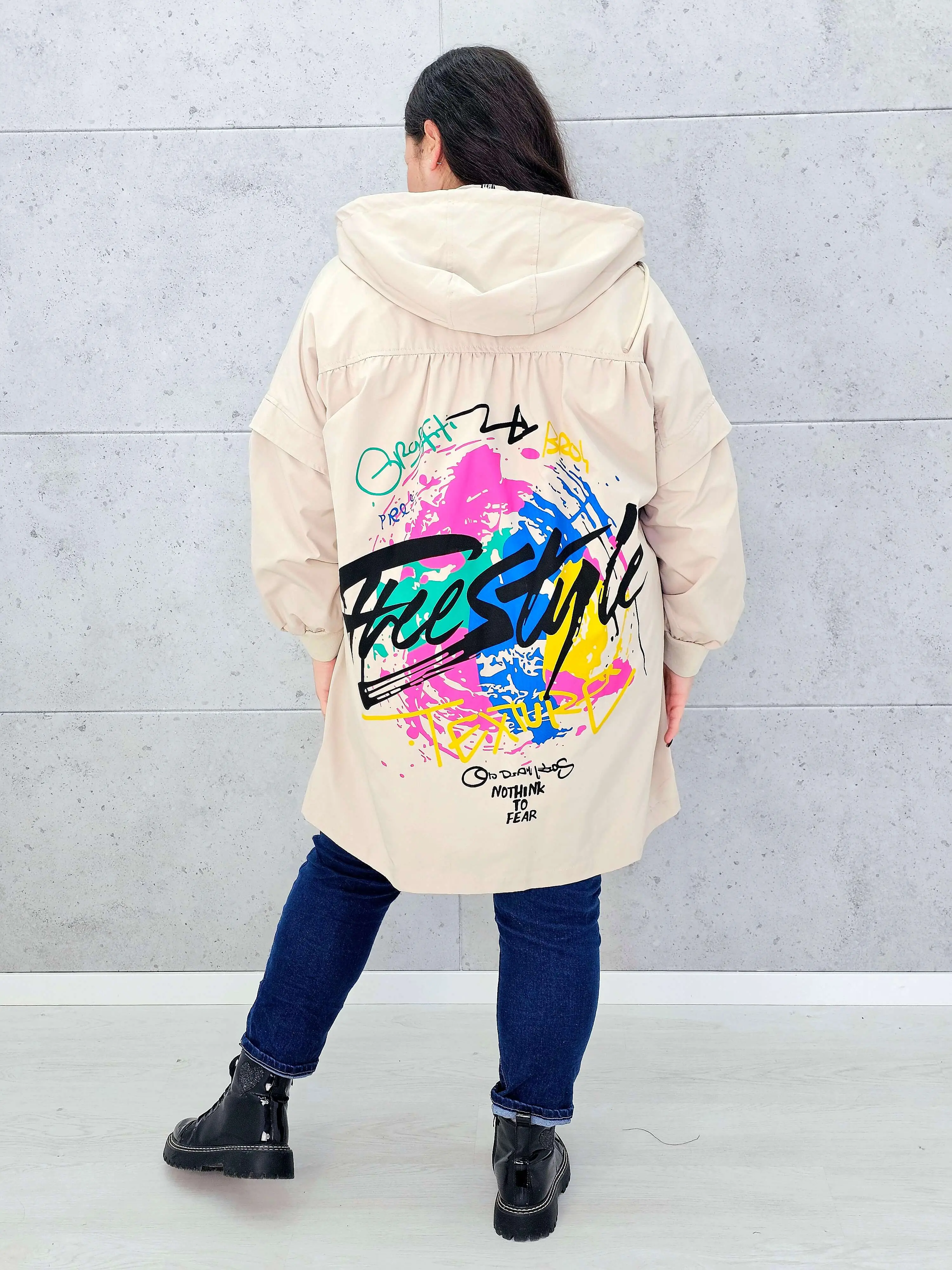 Kurtka damska z nadrukiem freestyle XXL – modny miejski styl w wersji plus size - Image 6