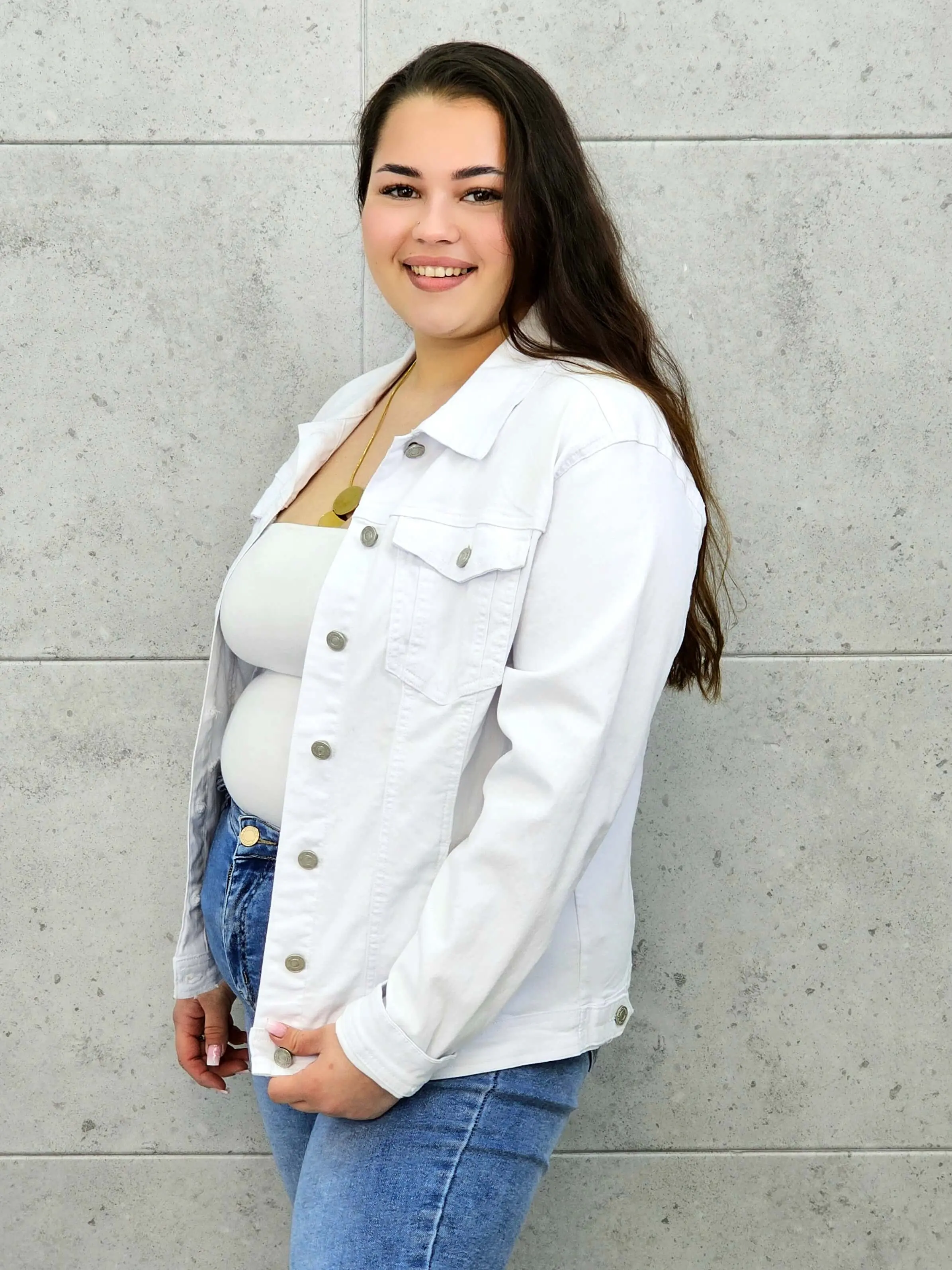 Kurtka jeansowa plus size biała – klasyczna katana XXL Stylowa XL - Image 3
