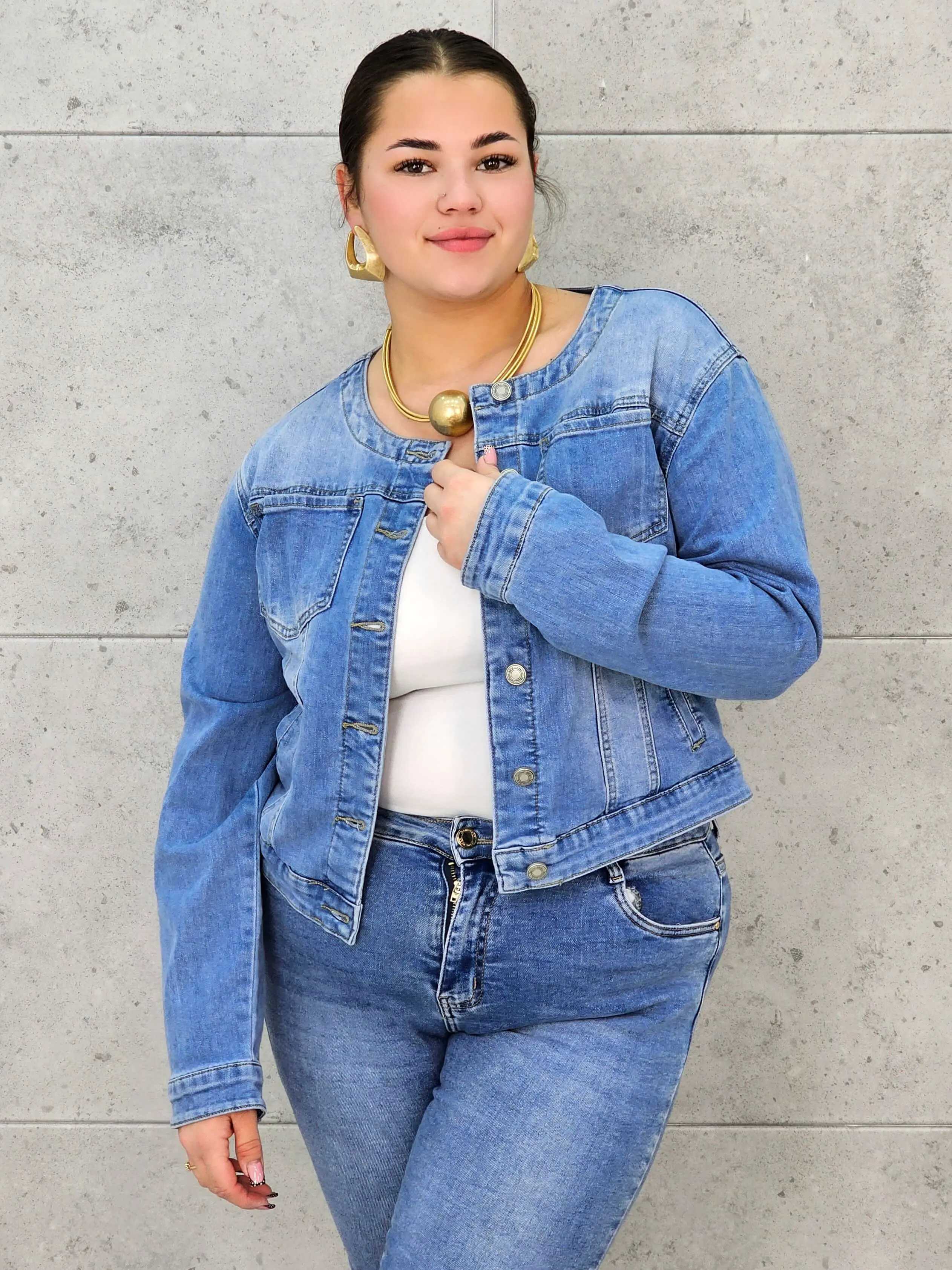 Kurtka jeansowa plus size z klasycznym krojem – Stylowa, lekka i uniwersalna - Image 5