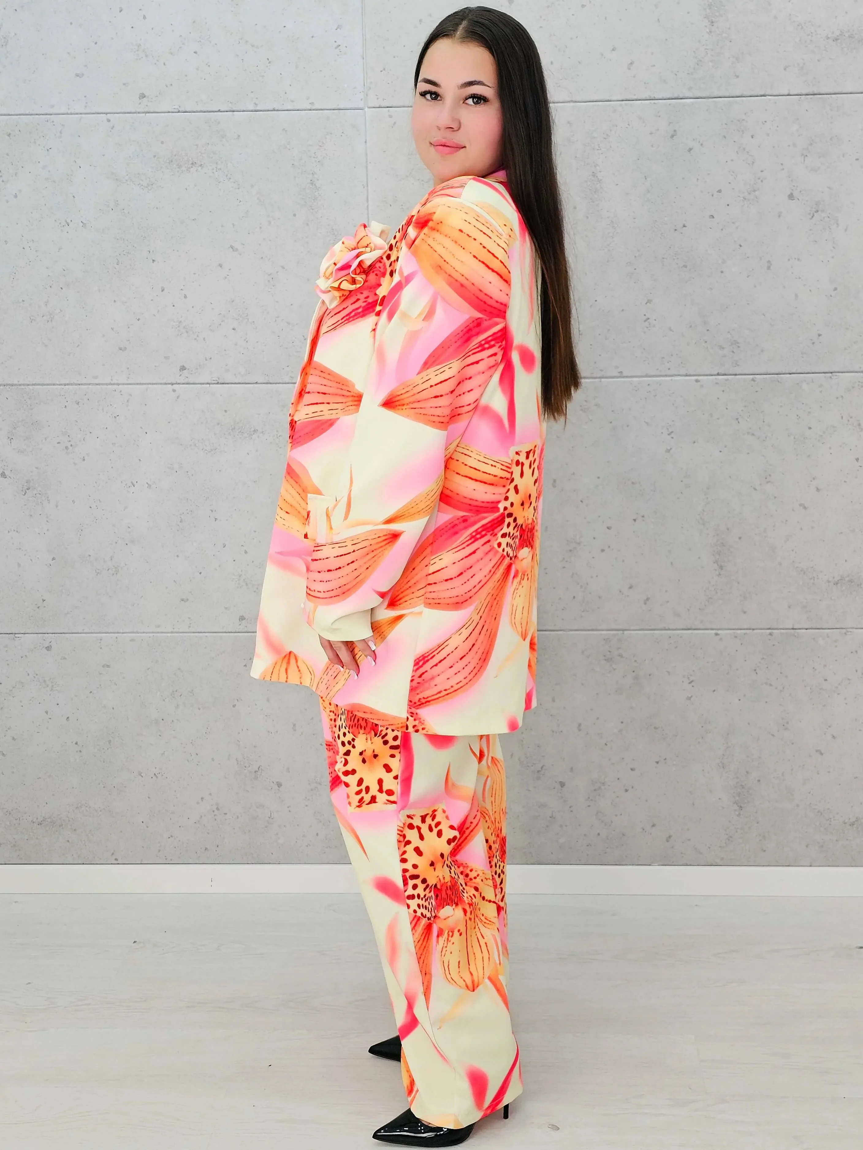 Garnitur Plus Size StylowaXL – Stylowa Eksplozja Kolorów na Lato - Image 10