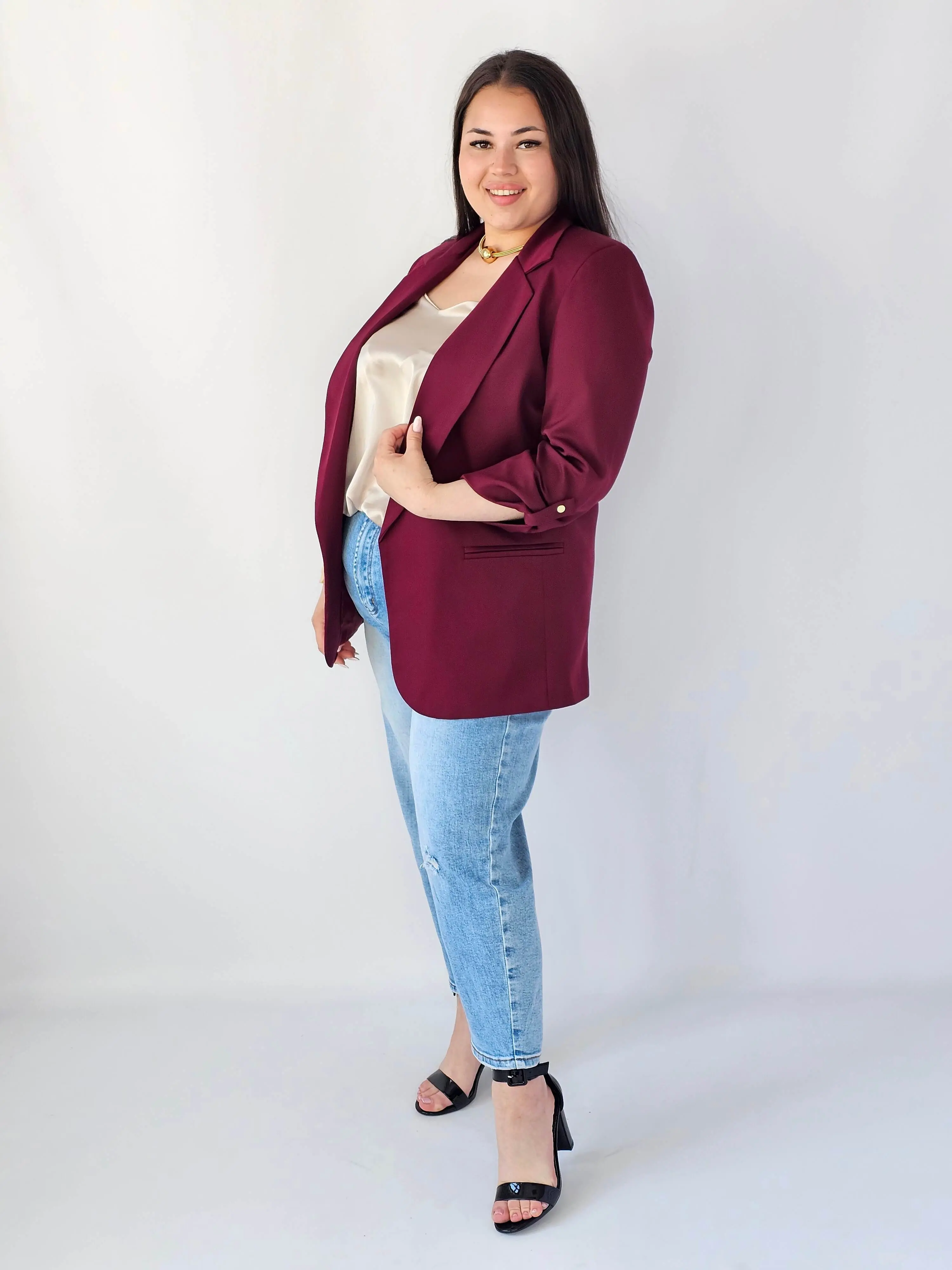 Marynarka plus size – elegancja, która pasuje do każdej stylizacji. - Image 7