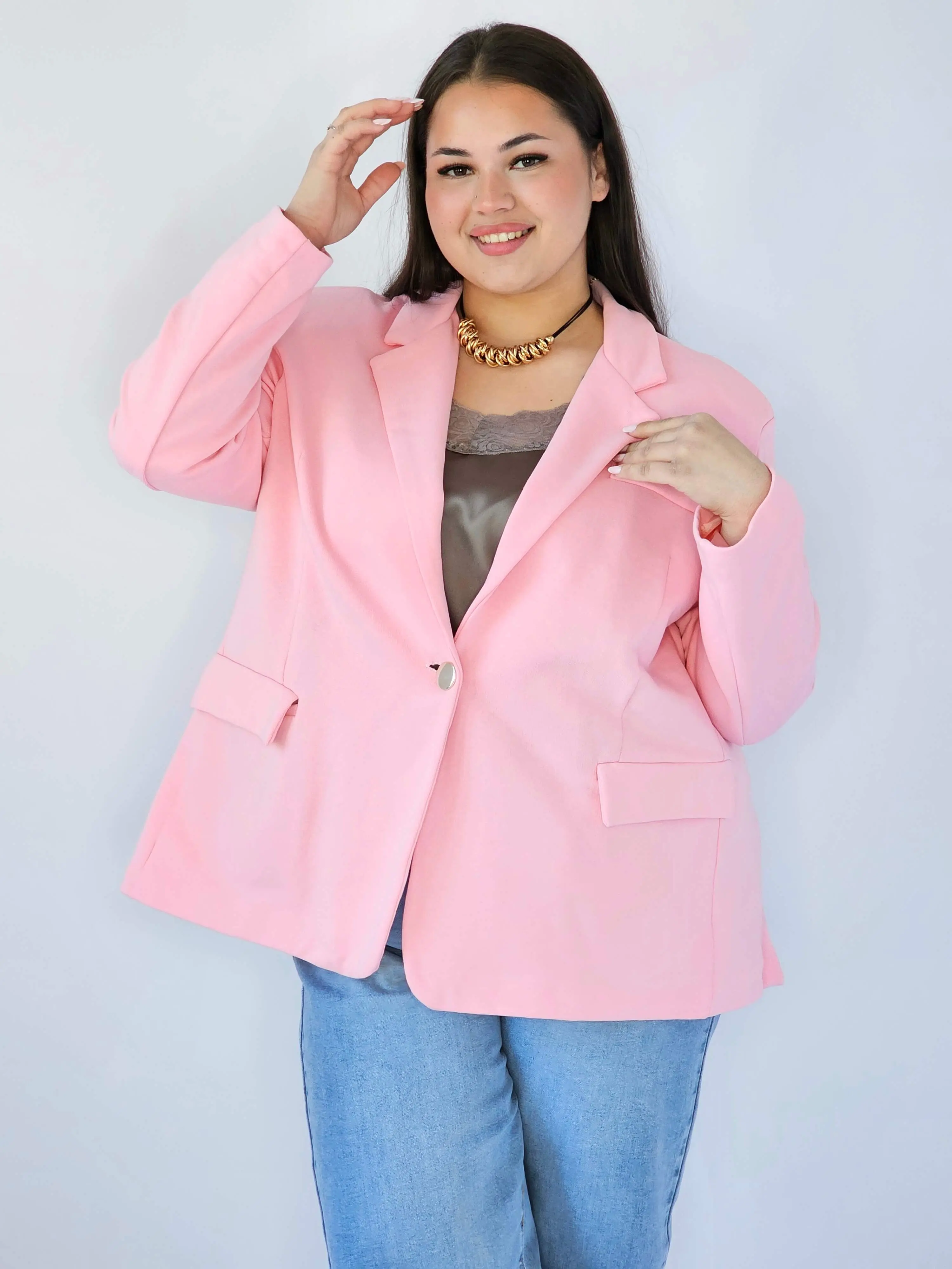 Marynarka plus size – elegancki fason dla kobiet XXL na każdą okazję - Image 10